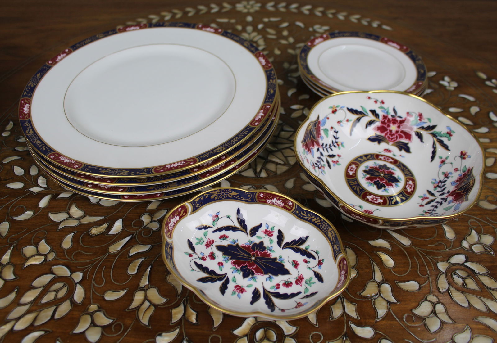 Collection of 8 Pieces of Royal Worcester Prince Regent: Title: Collection of 8 Pieces of Royal Worcester Prince Regent Description: Collection of 8 Pieces of Royal Worcester Prince Regent All pieces pictured. Royal Worcester. Late 20th century. 