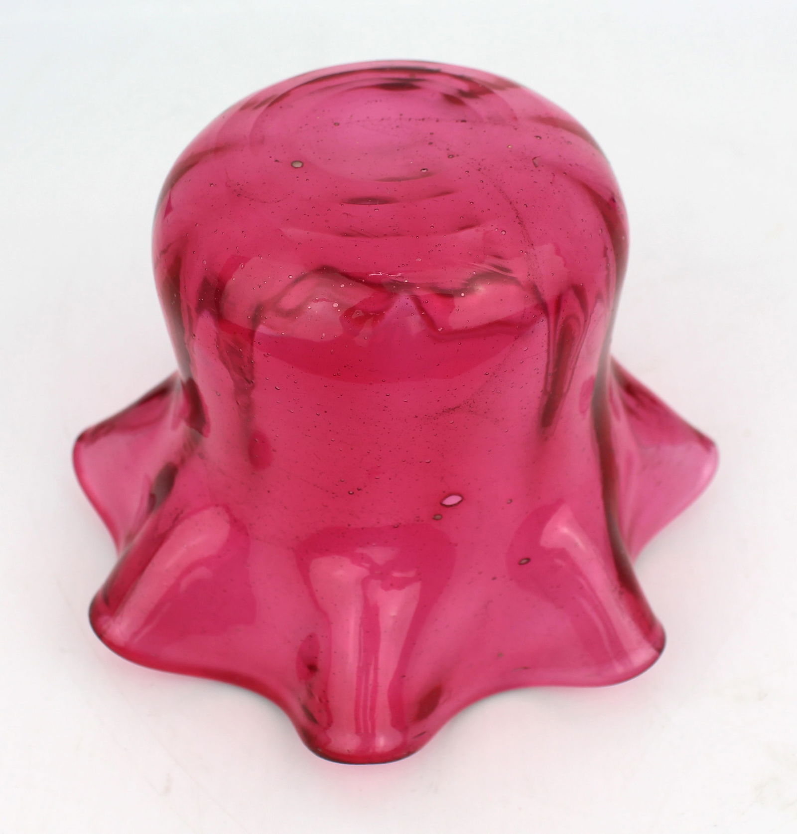 Victorian Cranberry Glass Ruffled Lampshade - 3