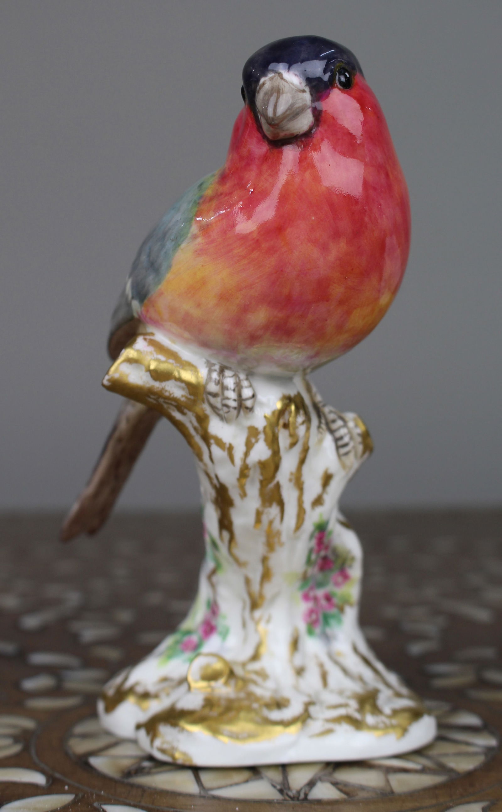 Royal Worcester Bullfinch 2662 Birds on Stumps (1 of 10)