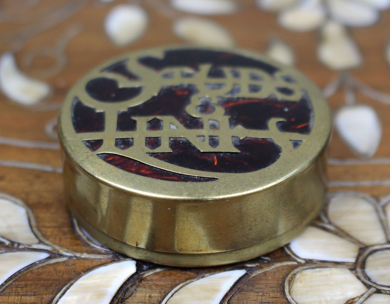 Early 20th Century Gentleman's Studs & Links Box - 2