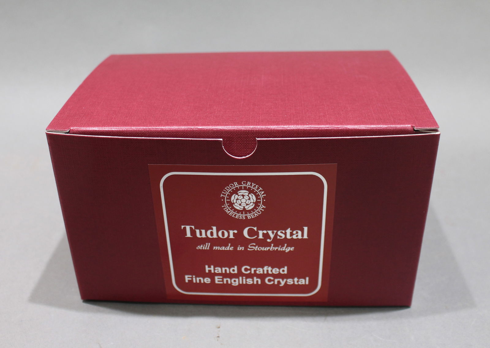 Set of 6 Fine Tudor Crystal Cut Glass Wine Glasses - 8