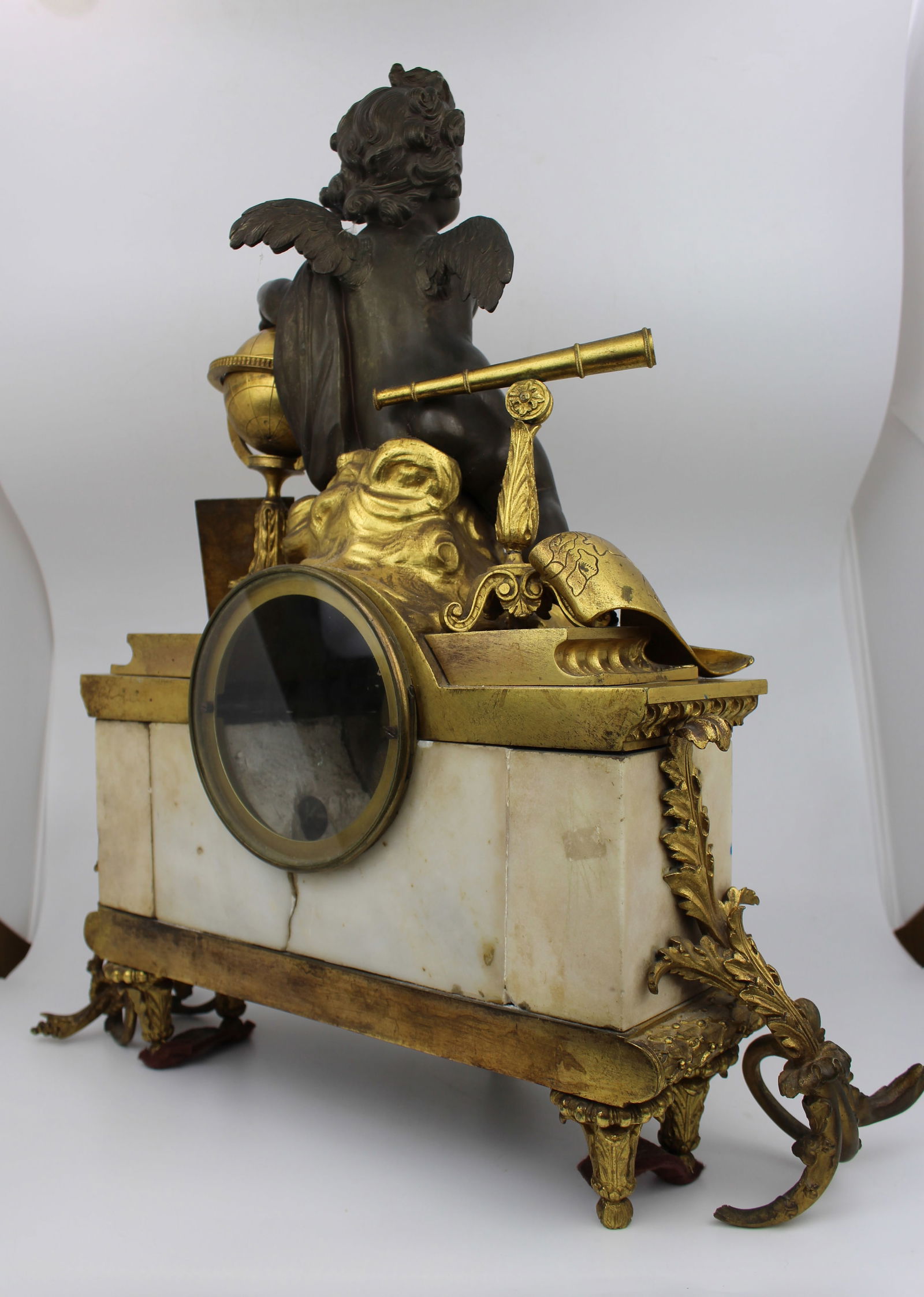 Fine 19th Century French Ormolu & Bronze Mantel Clock - 10