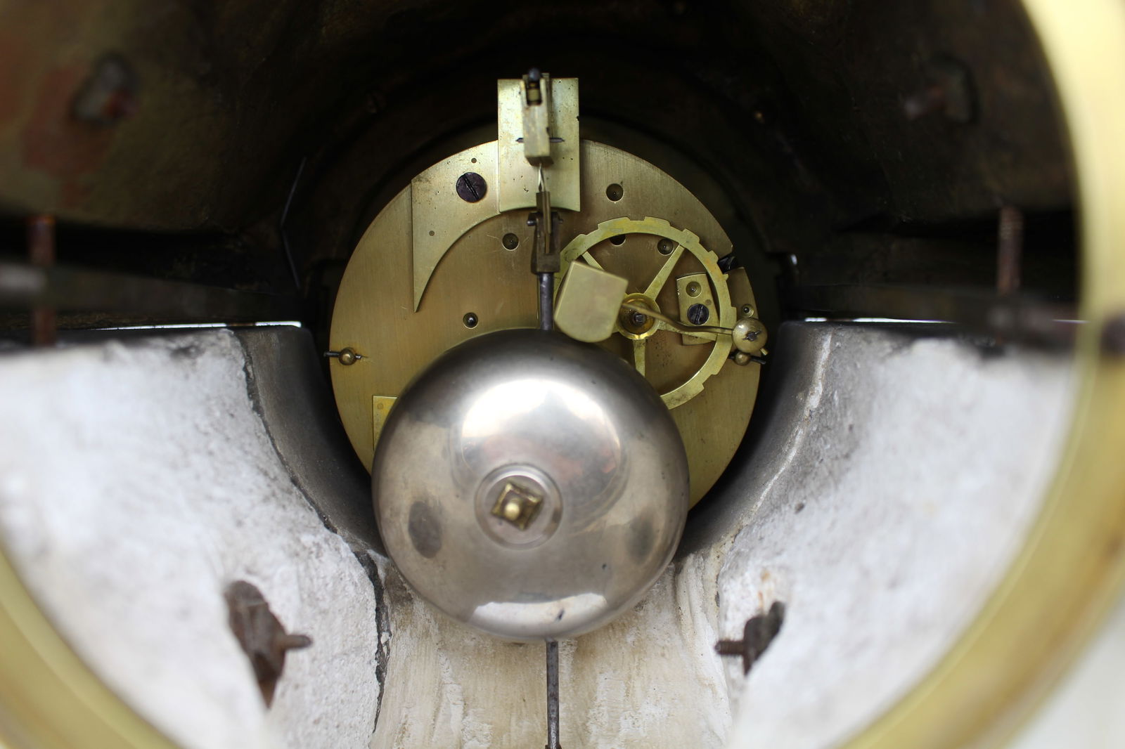 Fine 19th Century French Ormolu & Bronze Mantel Clock - 16