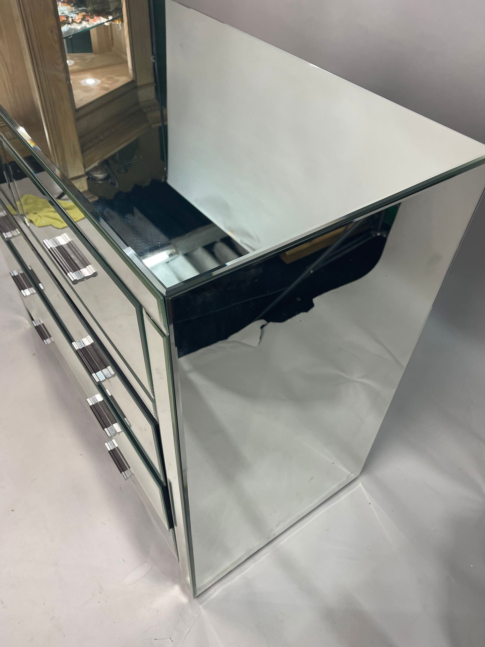 Mirrored Chest of Drawers - 3