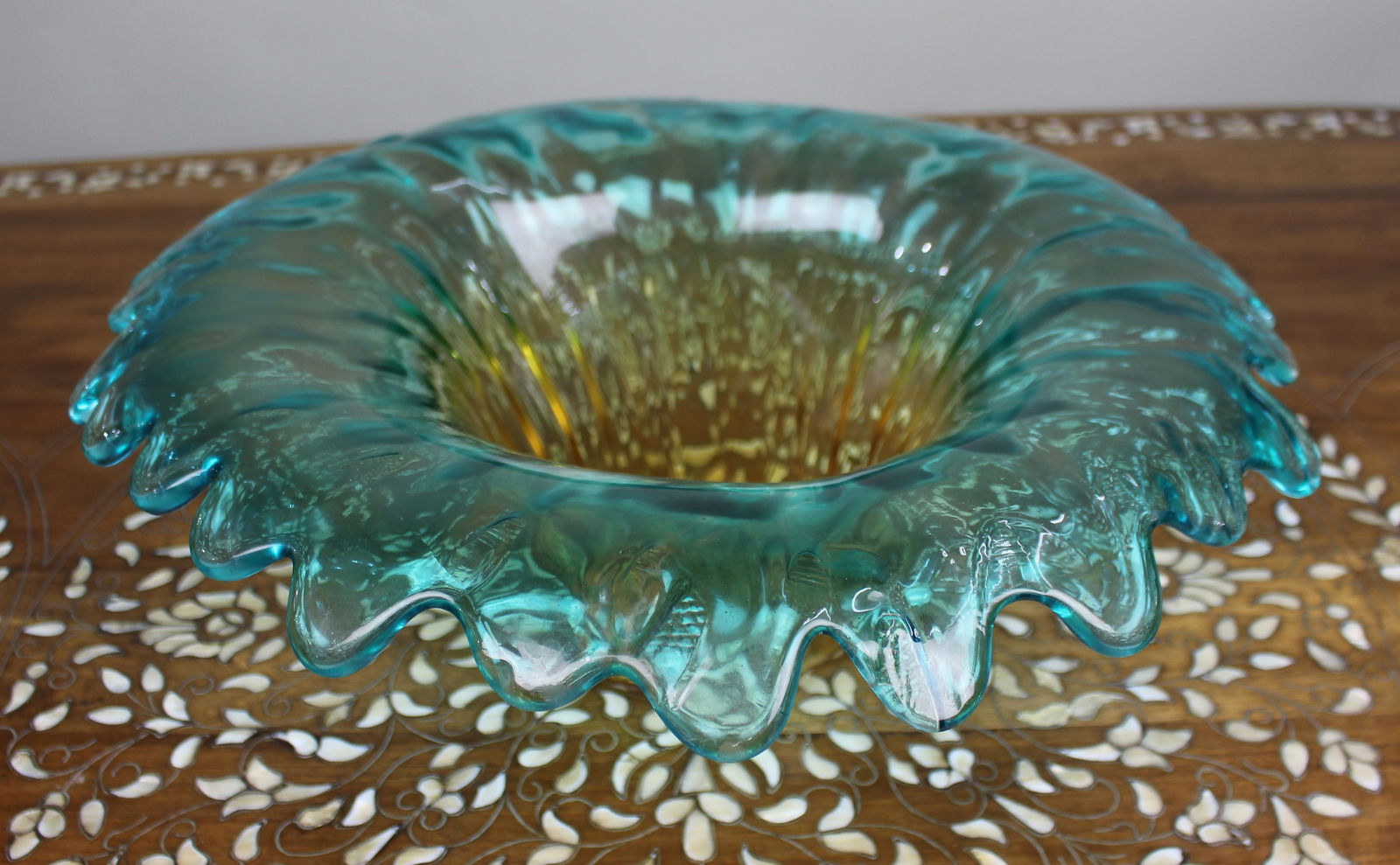 Large Murano Art Glass Centrepiece Bowl - 2