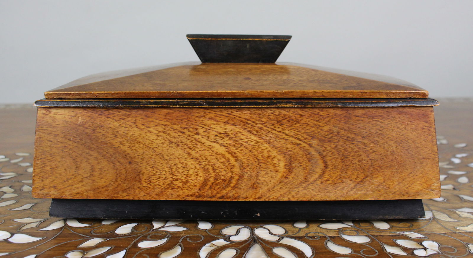 Early 20th Century Arts & Crafts Walnut Box (1 of 7)