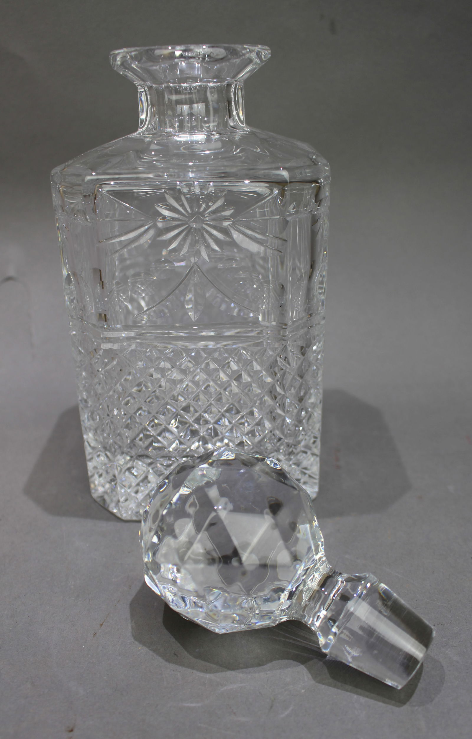 Stuart Beaconsfield Cut Spirit Decanter - 12