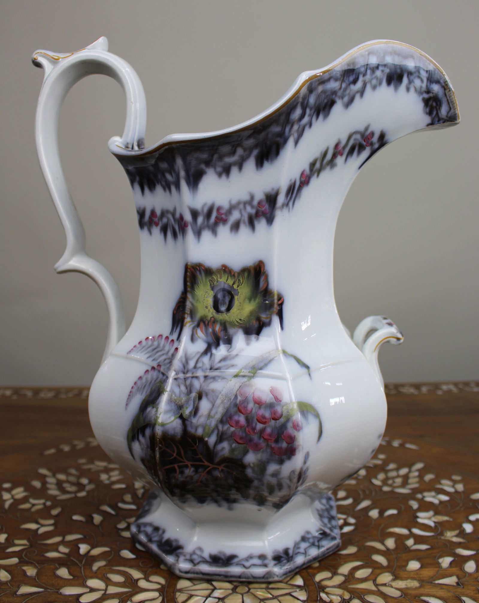 Large 19th-century Staffordshire ironstone jug: Title: Large 19th-century Staffordshire ironstone jug Description: Large 19th-century Staffordshire ironstone jug in the “Tulip” pattern, standing approximately 41 cm high.