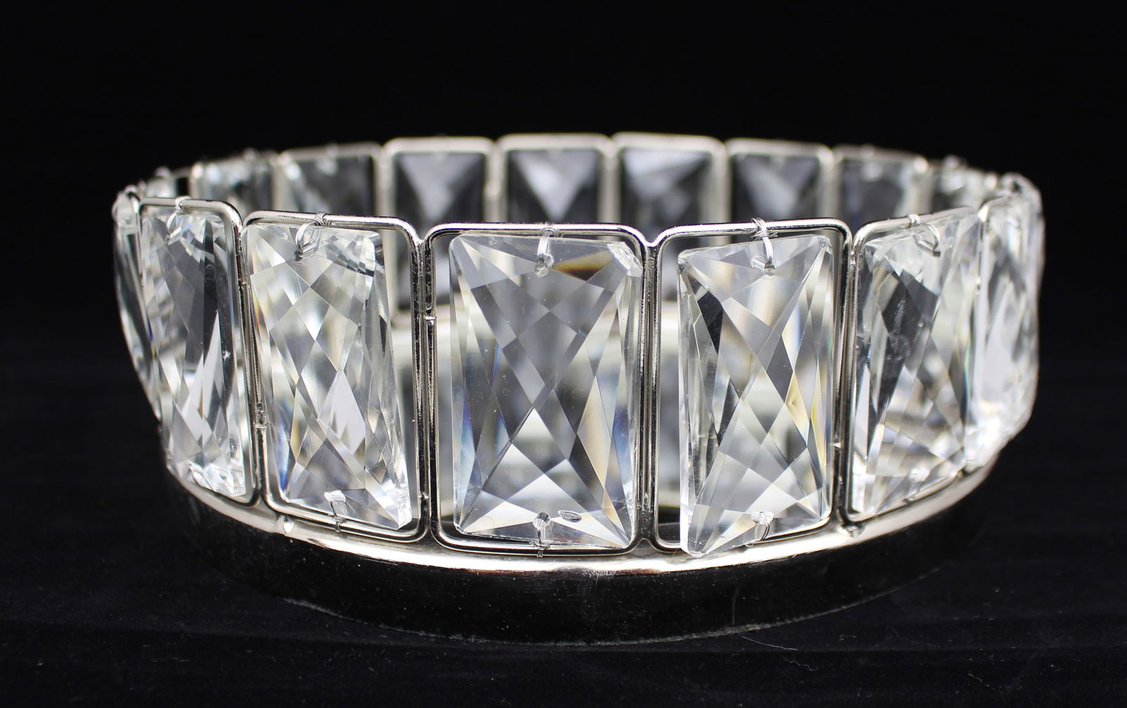 Contemporary Crystal Mirrored Centrepiece Tray (1 of 3)