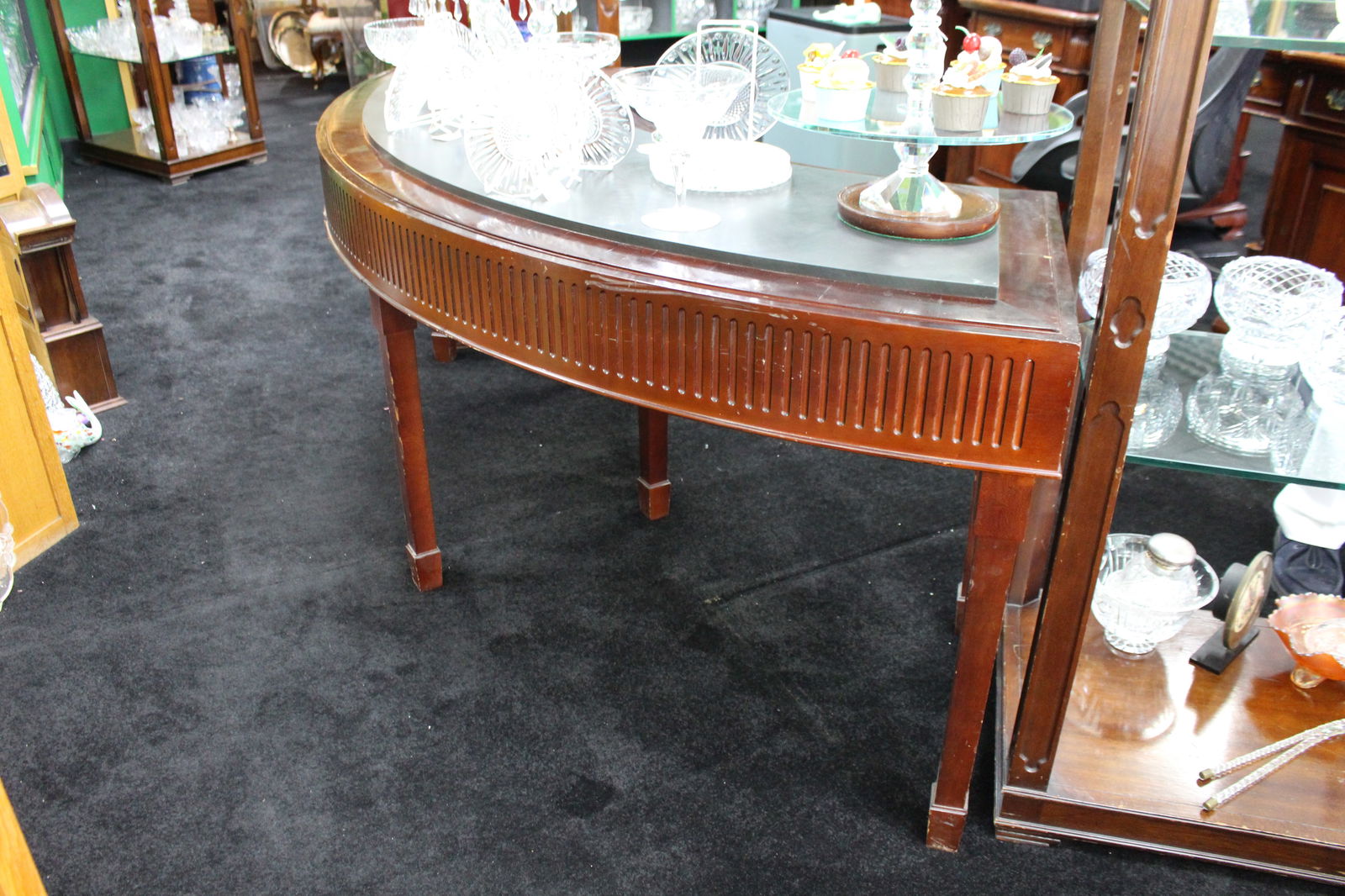 Large and Heavy Mahogany Console Table with Reeded Frieze and Fixed Marble Top – c.20th Centur (1 of 10)
