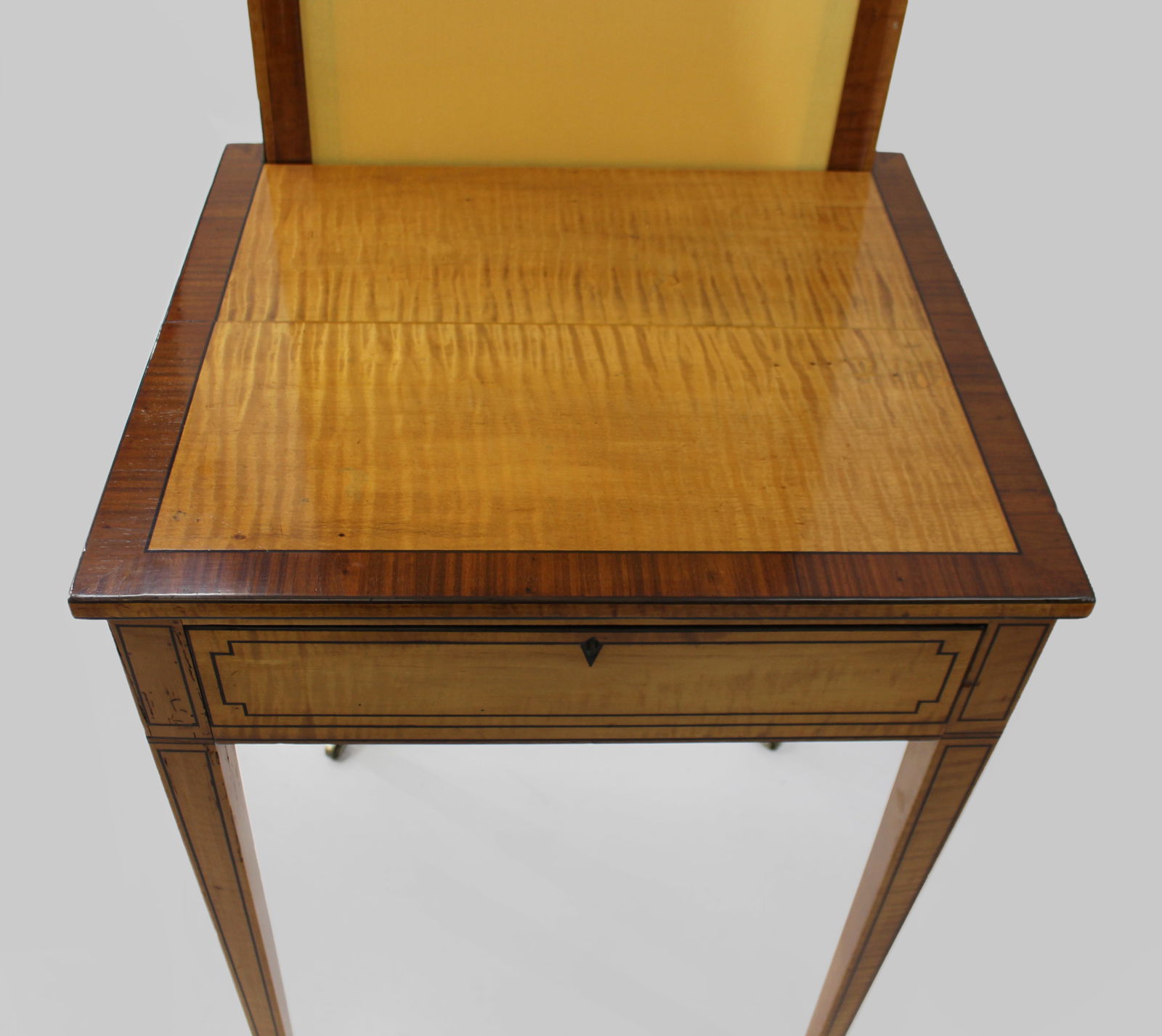 George III Sheraton Satinwood Writing Table - 4