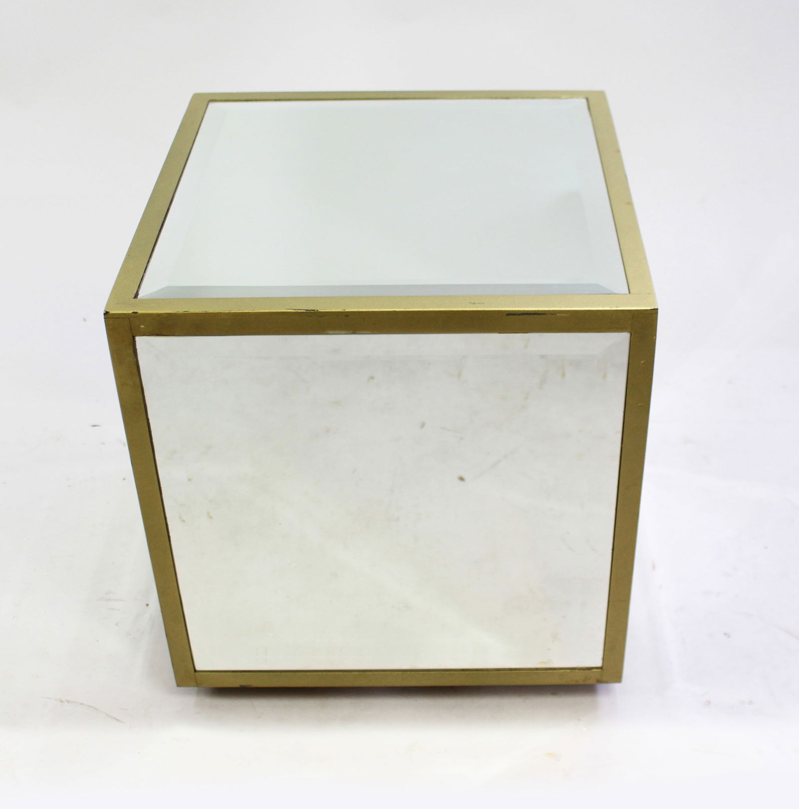Bevelled Mirror Display Cube - 2