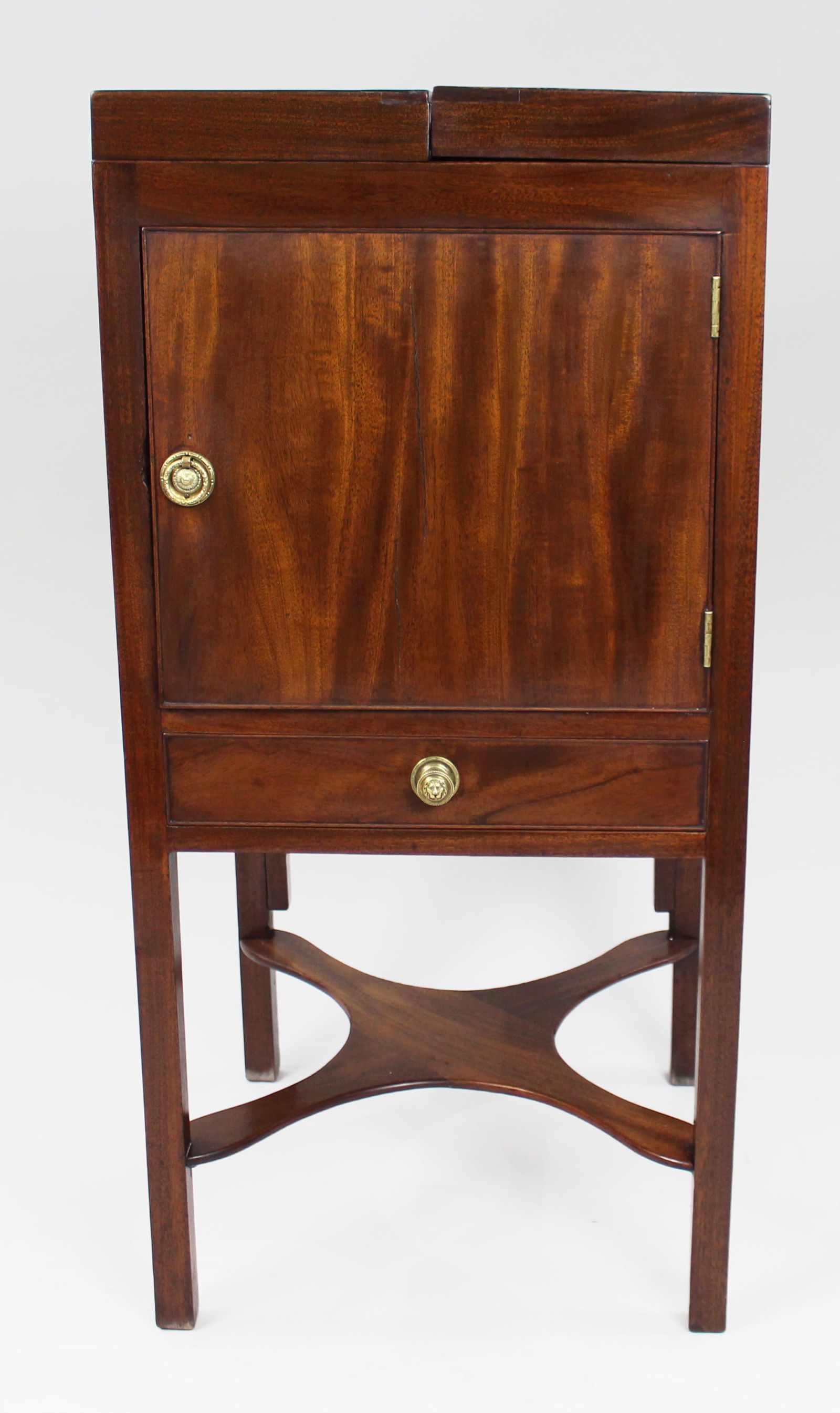 George III Mahogany Vanity Stand (1 of 10)