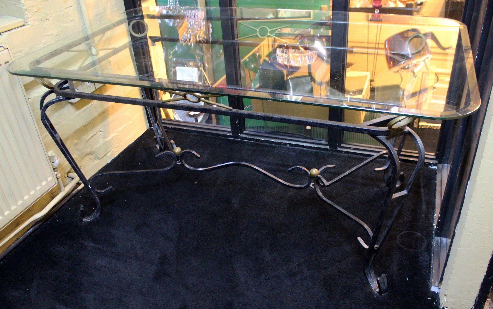 Hollywood Regency Ornate Metal & Glass Dining Centre Table: Title: Hollywood Regency Ornate Metal & Glass Dining Centre Table Description: Hollywood Regency Ornate Metal & Glass Dining Centre Table A substantial Hollywood Regency style