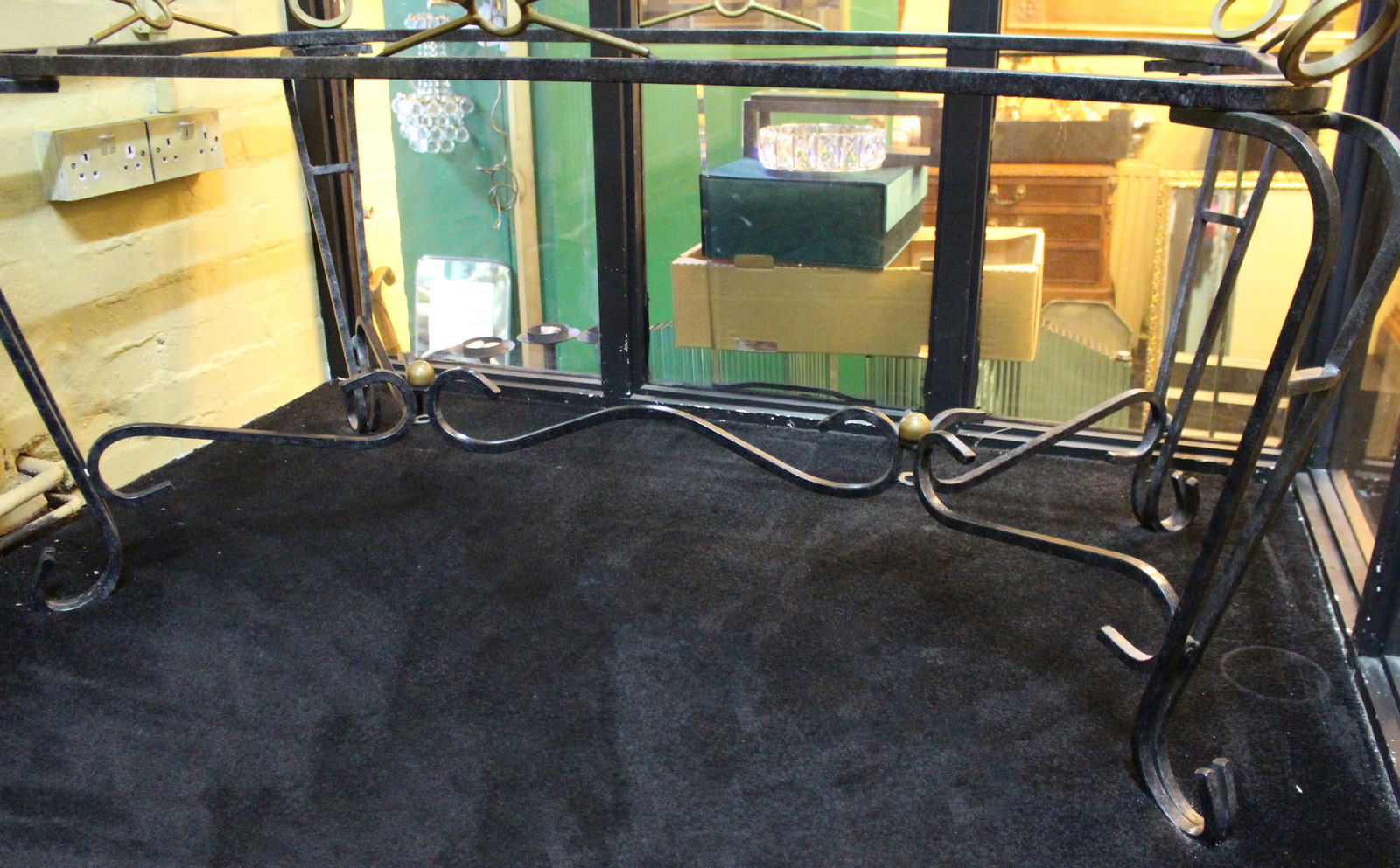 Hollywood Regency Ornate Metal & Glass Dining Centre Table - 7