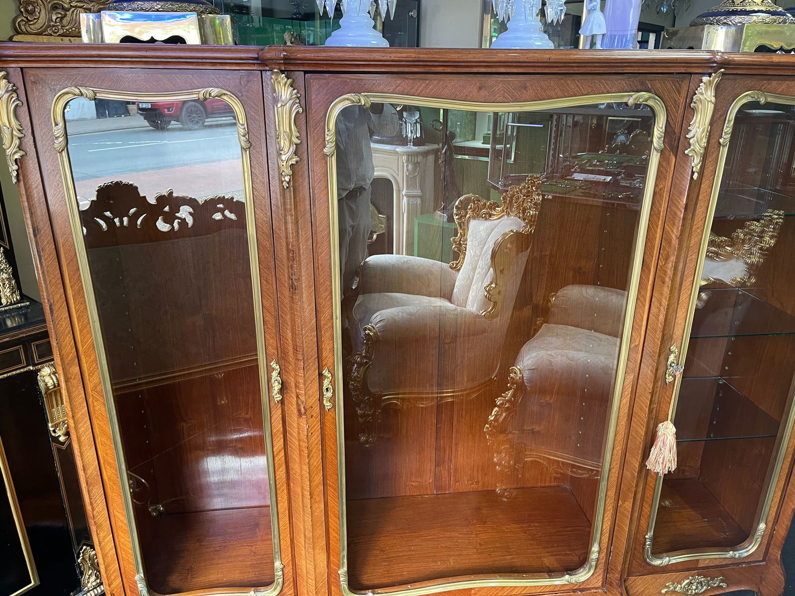 French Louis Philippe Kingwood Glazed Display Cabinet, c.1830 - 2