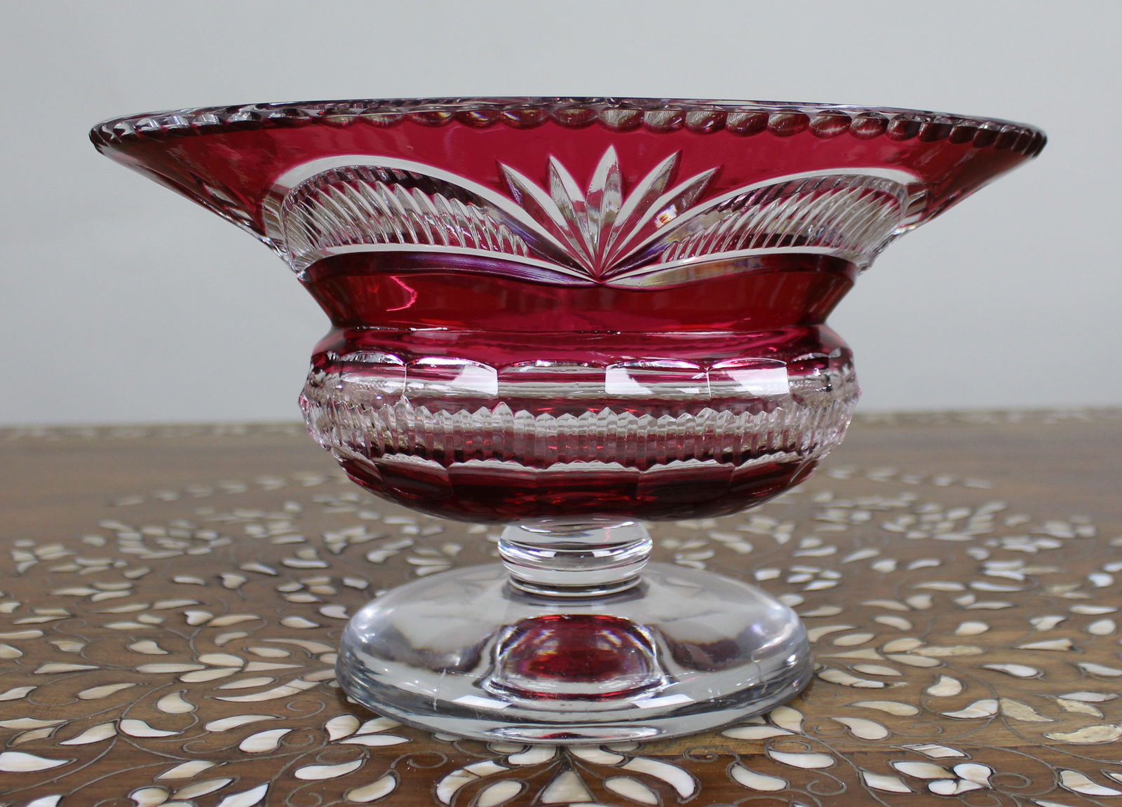 Vintage Ruby Overlay Cut-to-Clear Crystal Centrepiece Vase (1 of 9)