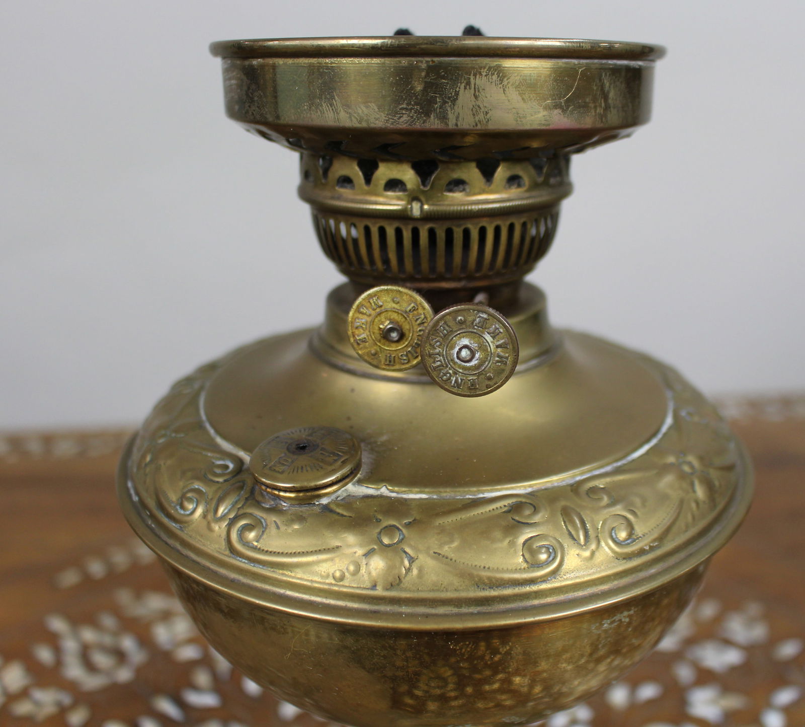 Antique English Brass Oil Lamp – Union Metal Works, c.1910 - 5