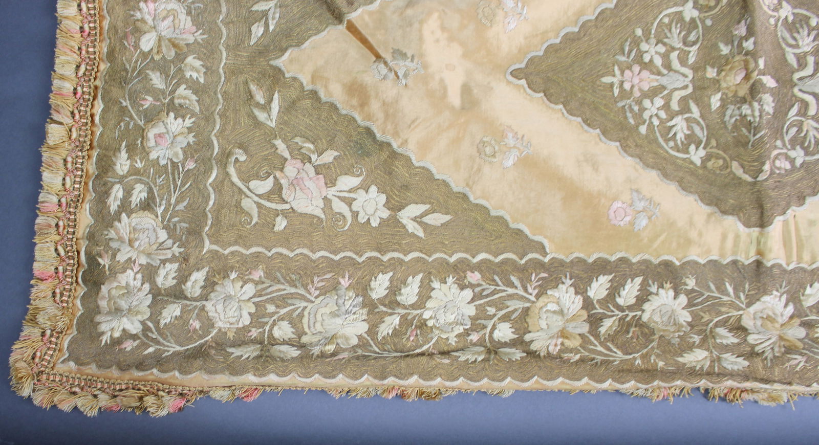 Antique Silk Embroidered Cover 60 x 122 cm - 2