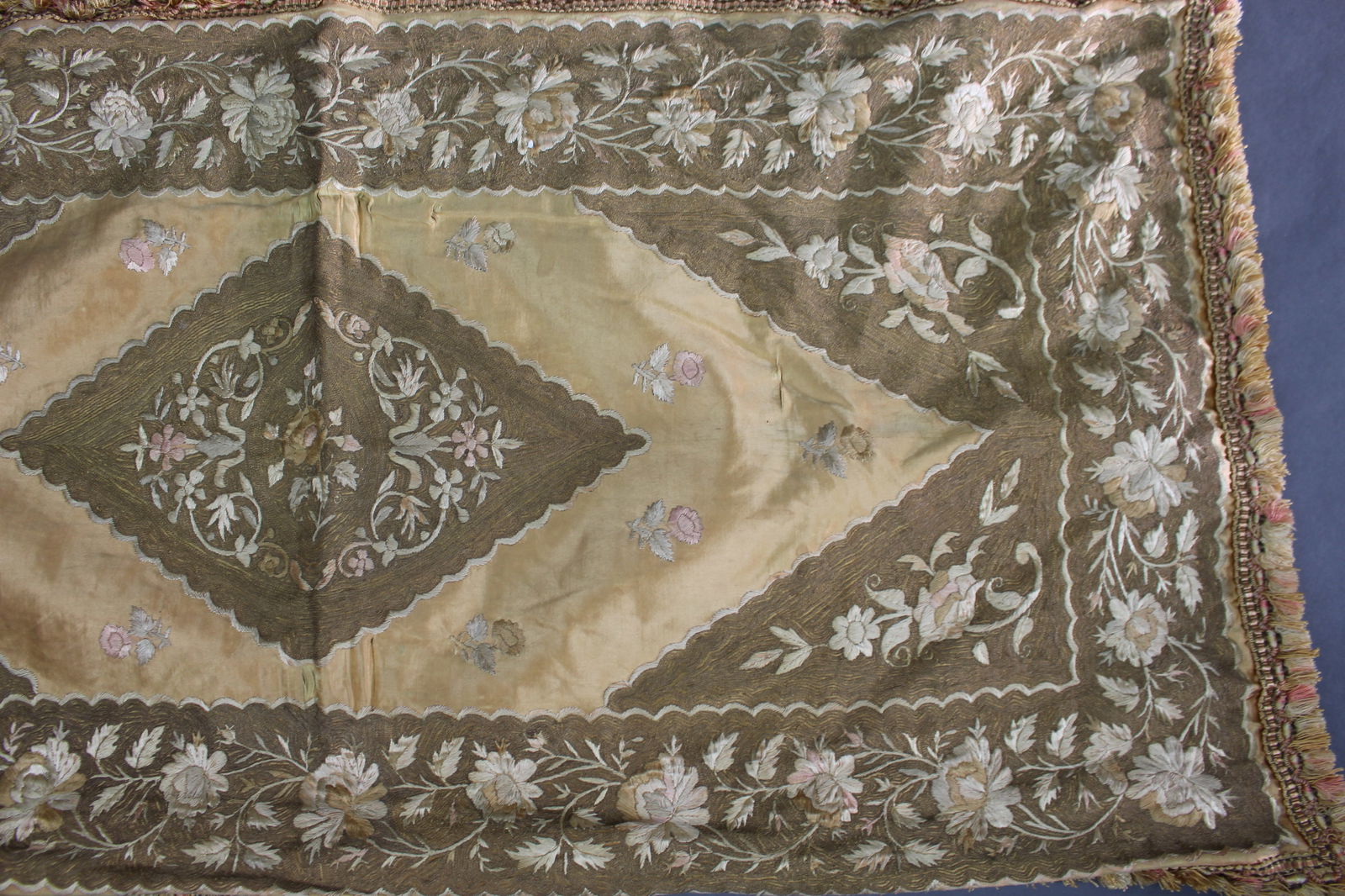 Antique Silk Embroidered Cover 60 x 122 cm - 4