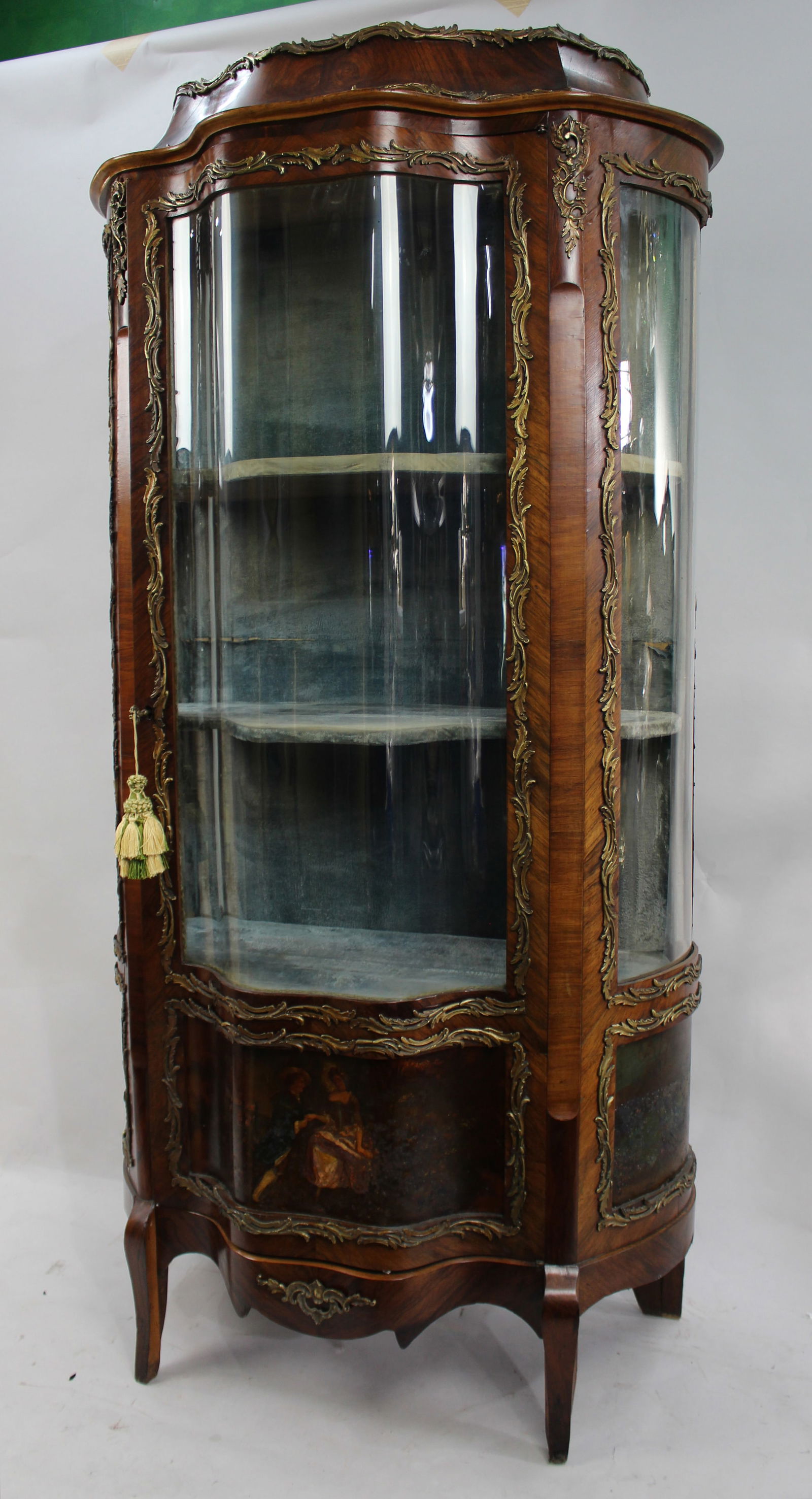 Antique 19th c. French Serpentine Vernis Martin Display Cabinet - 2