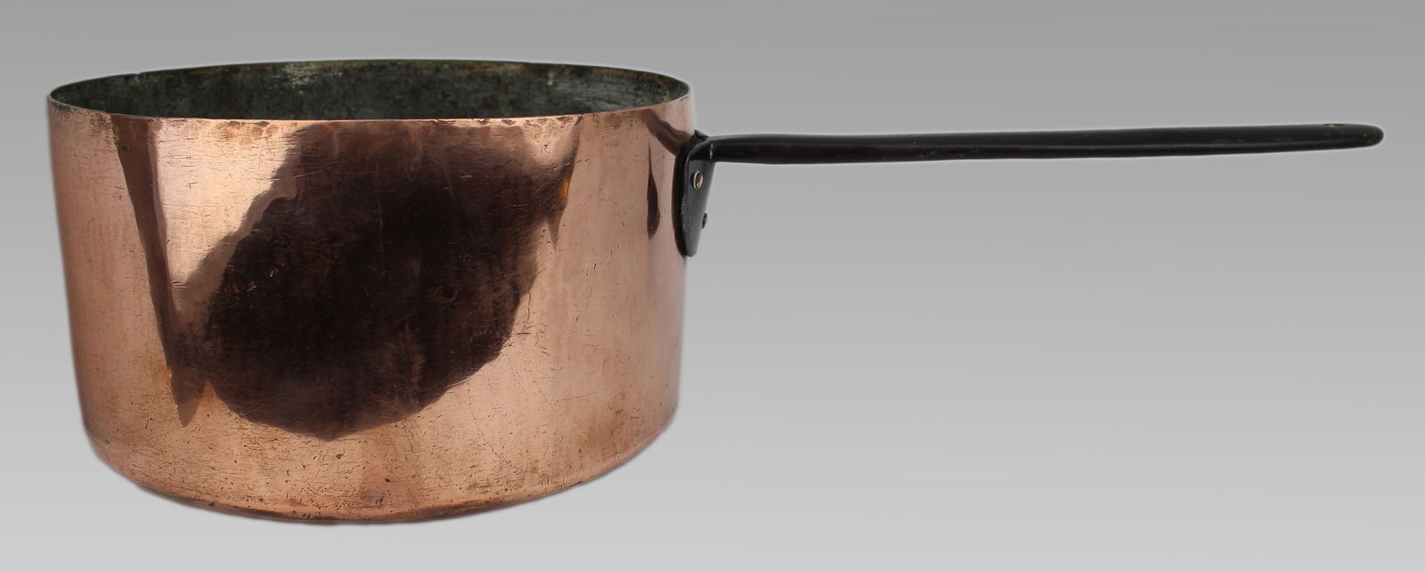 Very Large Georgian Copper Saucepan - 6