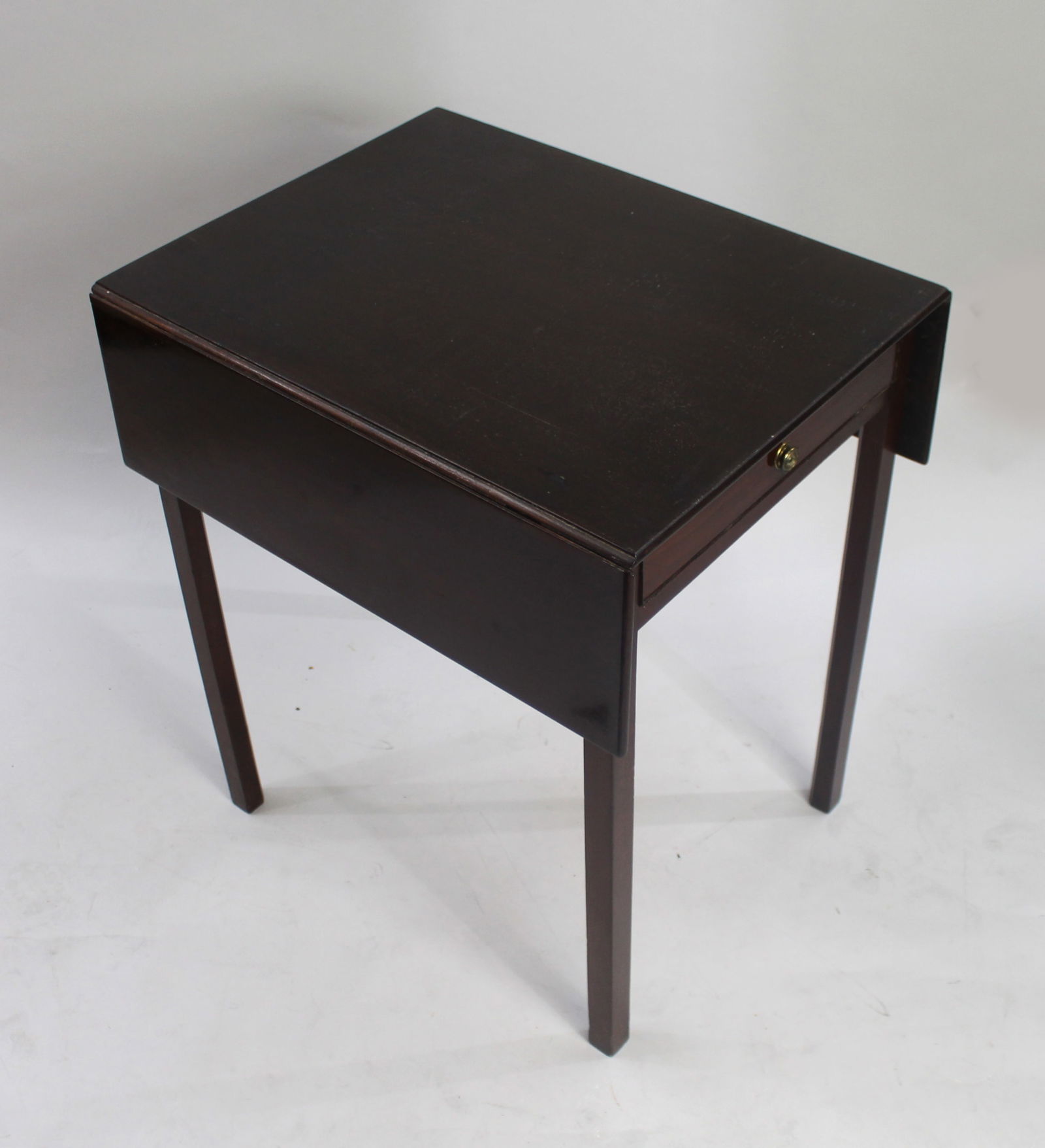 Georgian Mahogany Pembroke Table - 2