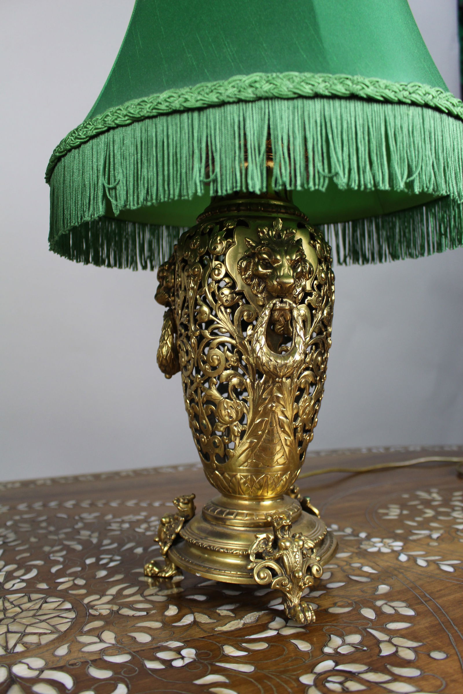 Pair of 19th Century French Ormolu Table Lamps - 11