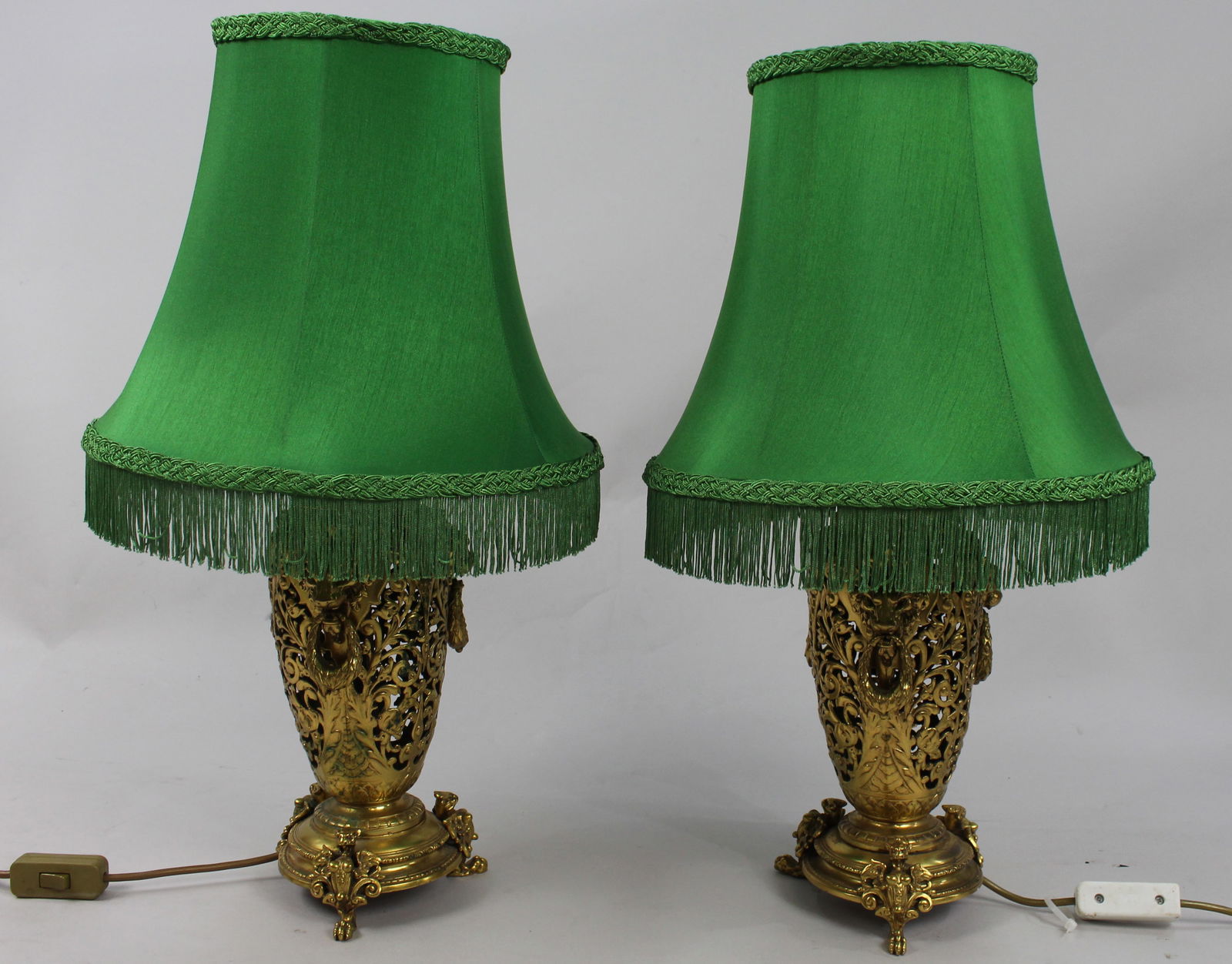 Pair of 19th Century French Ormolu Table Lamps - 12