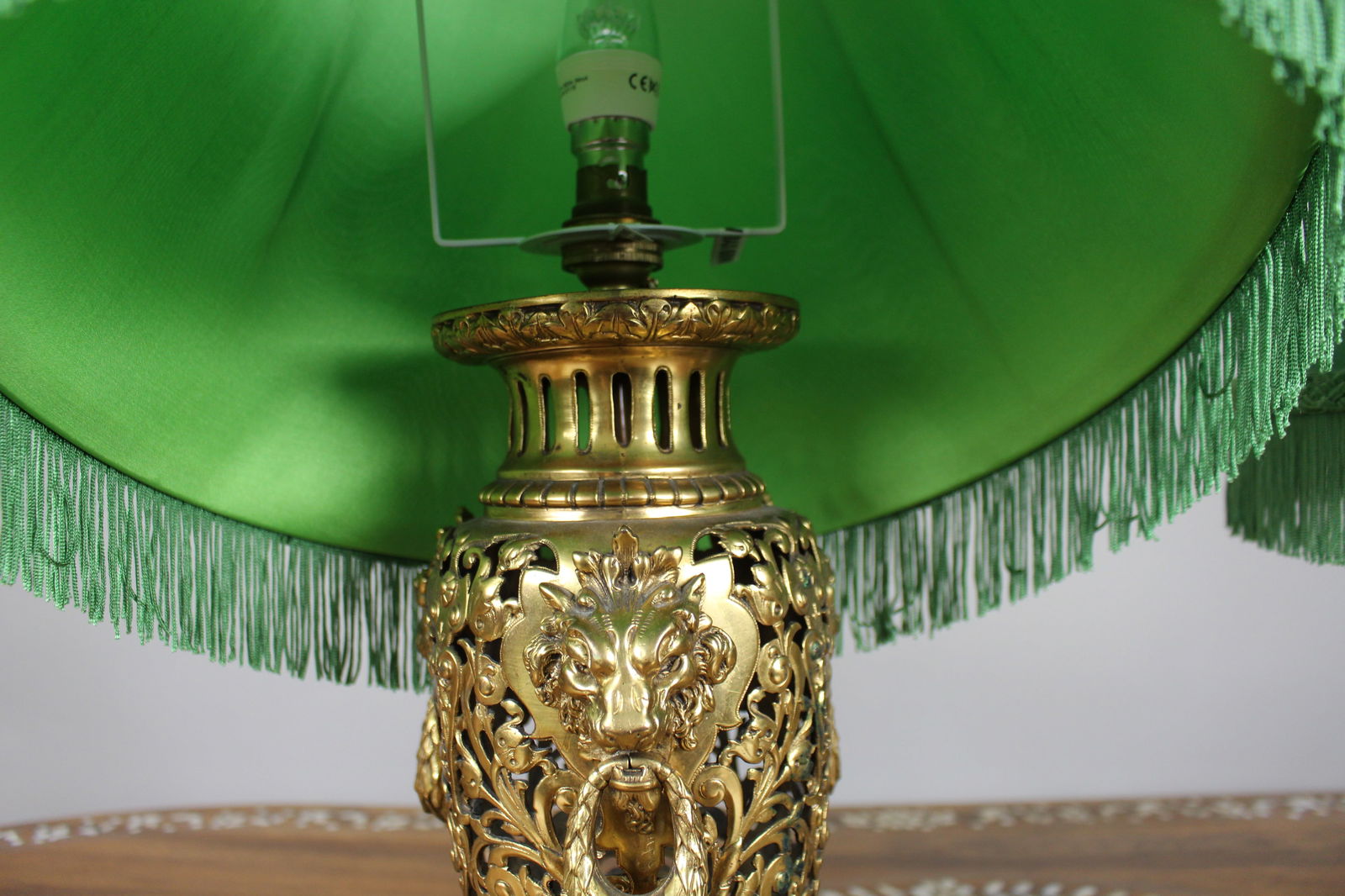 Pair of 19th Century French Ormolu Table Lamps - 7