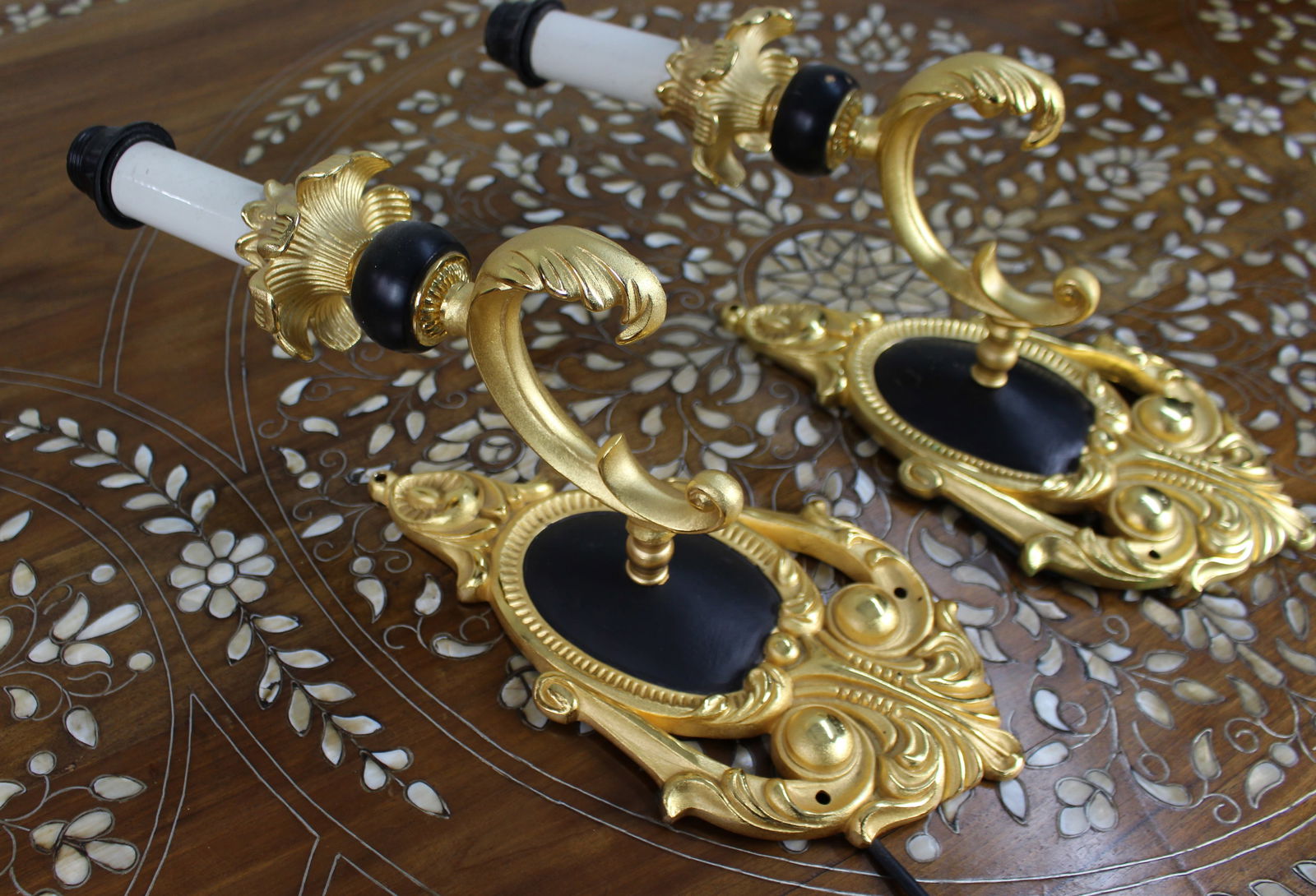 Pair of Vintage Italian Gilt Metal Wall Lights - 3