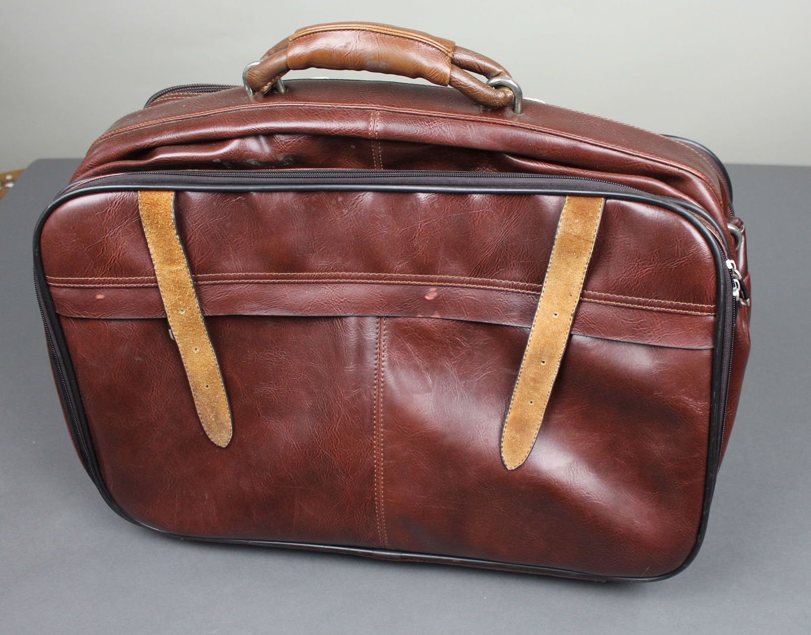 Vintage Brown Leather Travel Holdall Case - 4