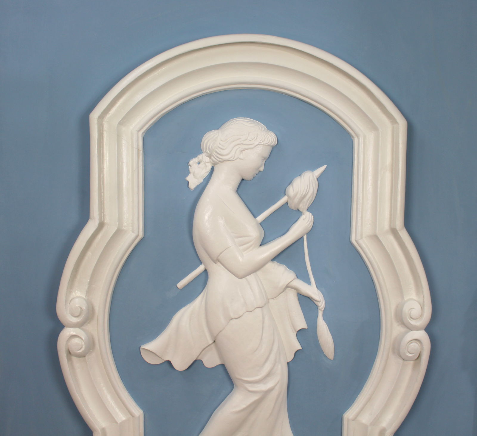 Pair of Monumental British Art Deco Plaster Relief Panels in Gilt Frames, c.1930 - 3