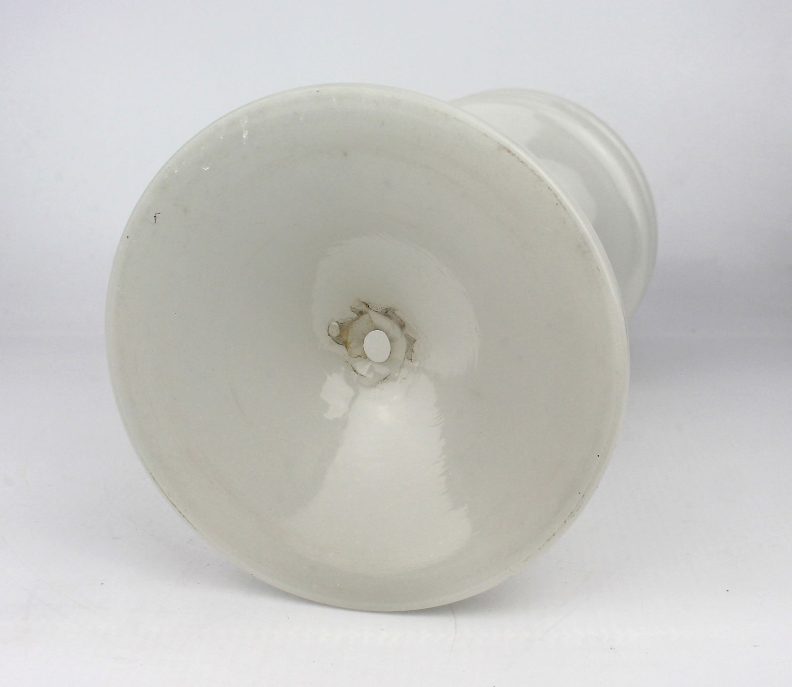Victorian White Opaline Glass Oil Lamp with Cosmos Burner - 3