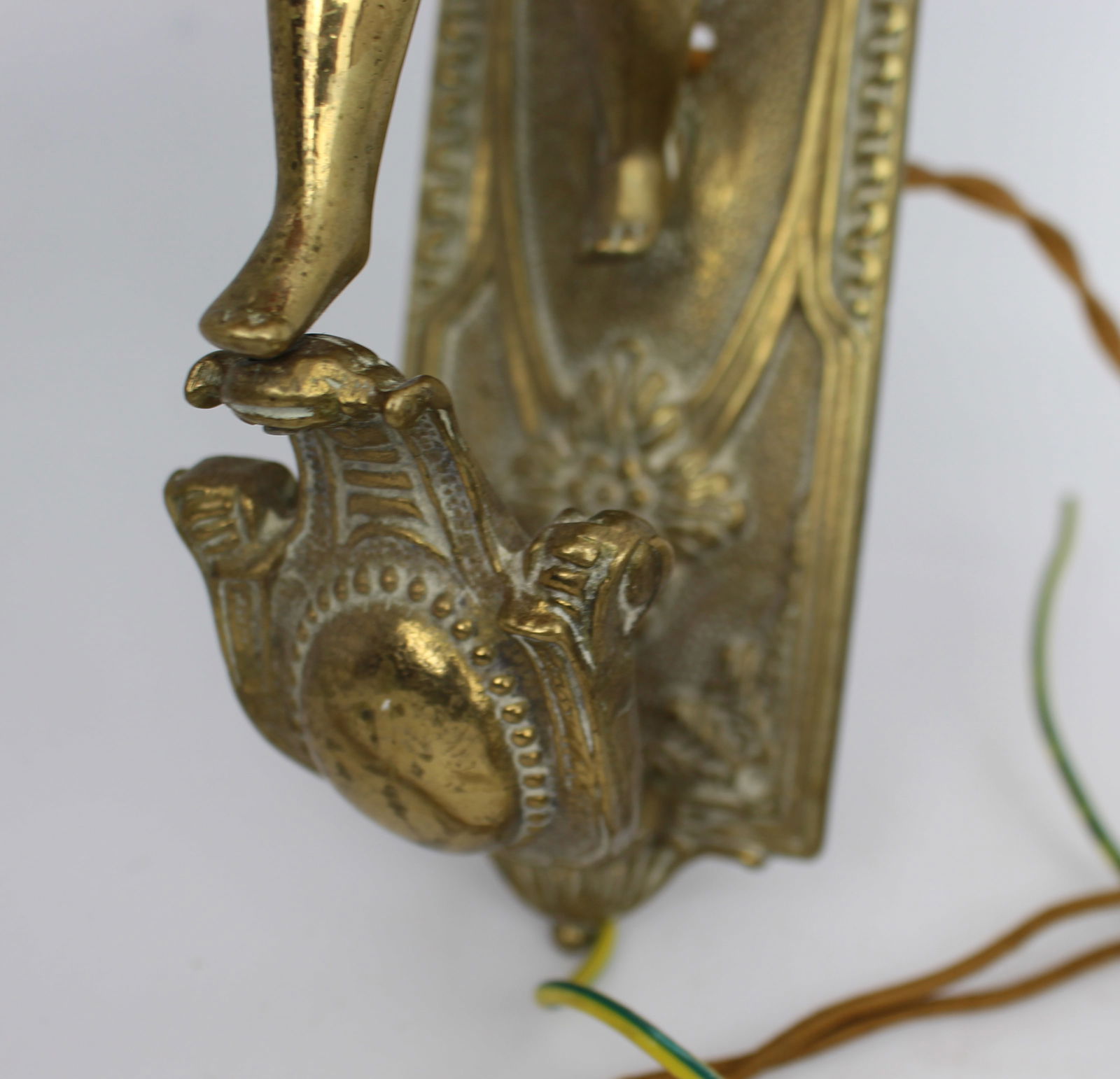 Pair of Quality Brass Cherub Form Wall Lights - 7