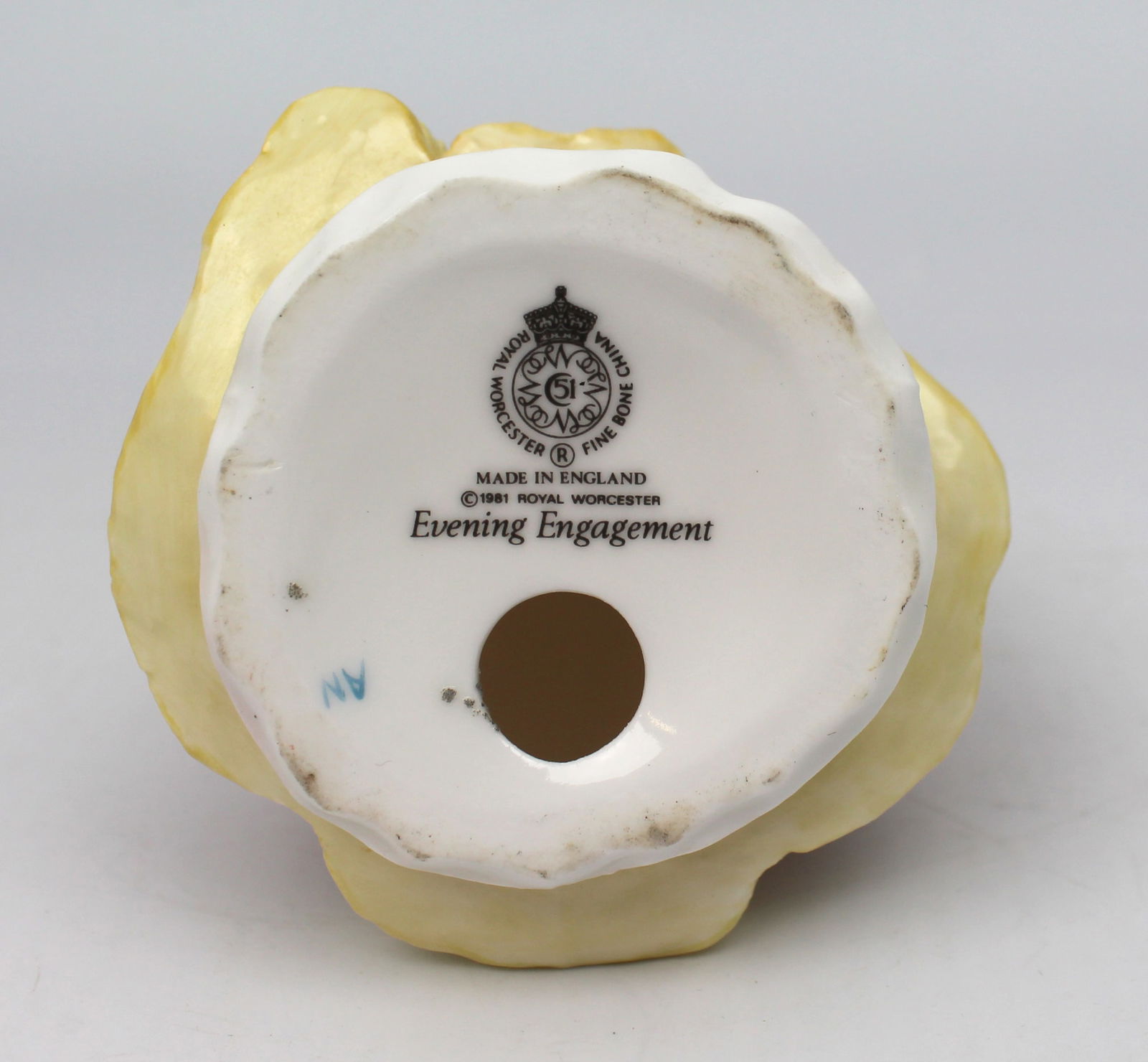 Royal Worcester Figurine Evening Engagement - 3