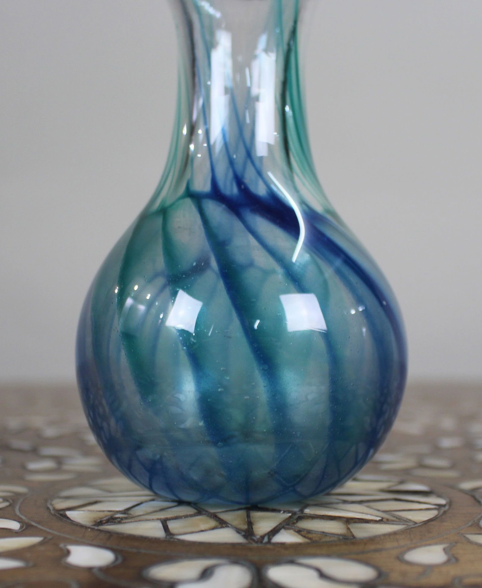 Vintage Hand-Blown Art Glass Bud Vase - 3