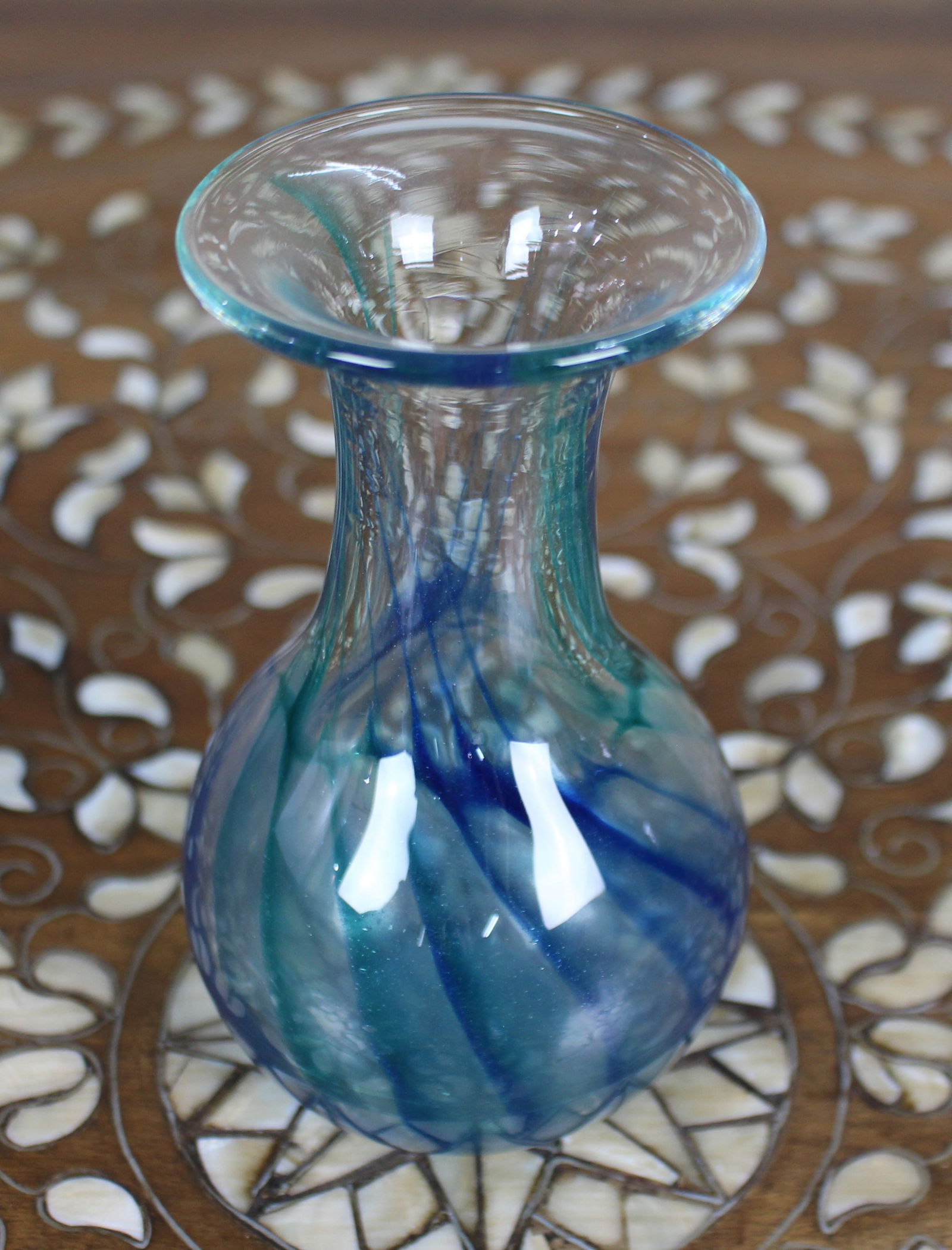 Vintage Hand-Blown Art Glass Bud Vase - 4