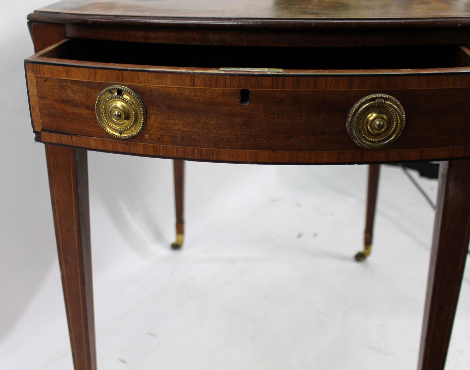 George III Mahogany Pembroke Table - 4