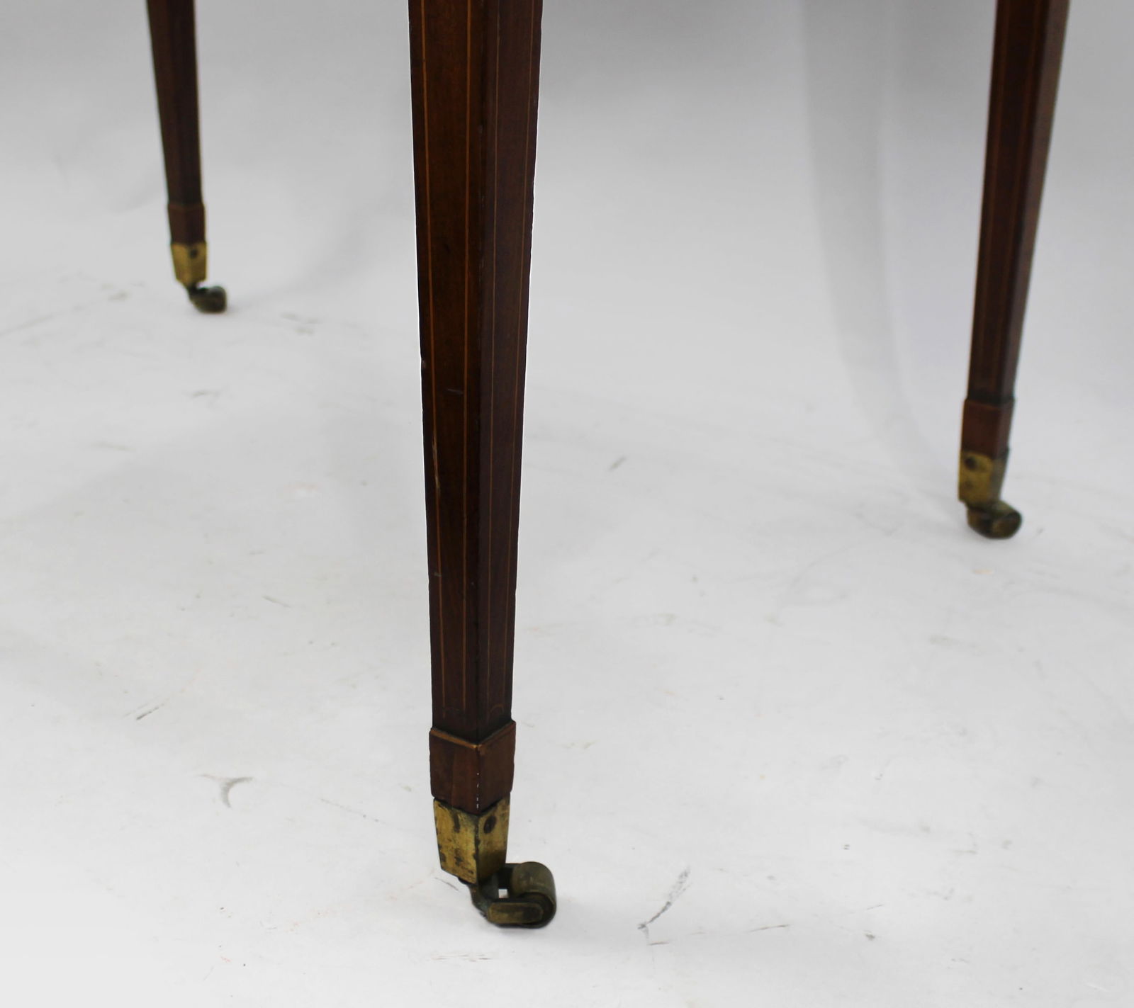 George III Mahogany Pembroke Table - 8