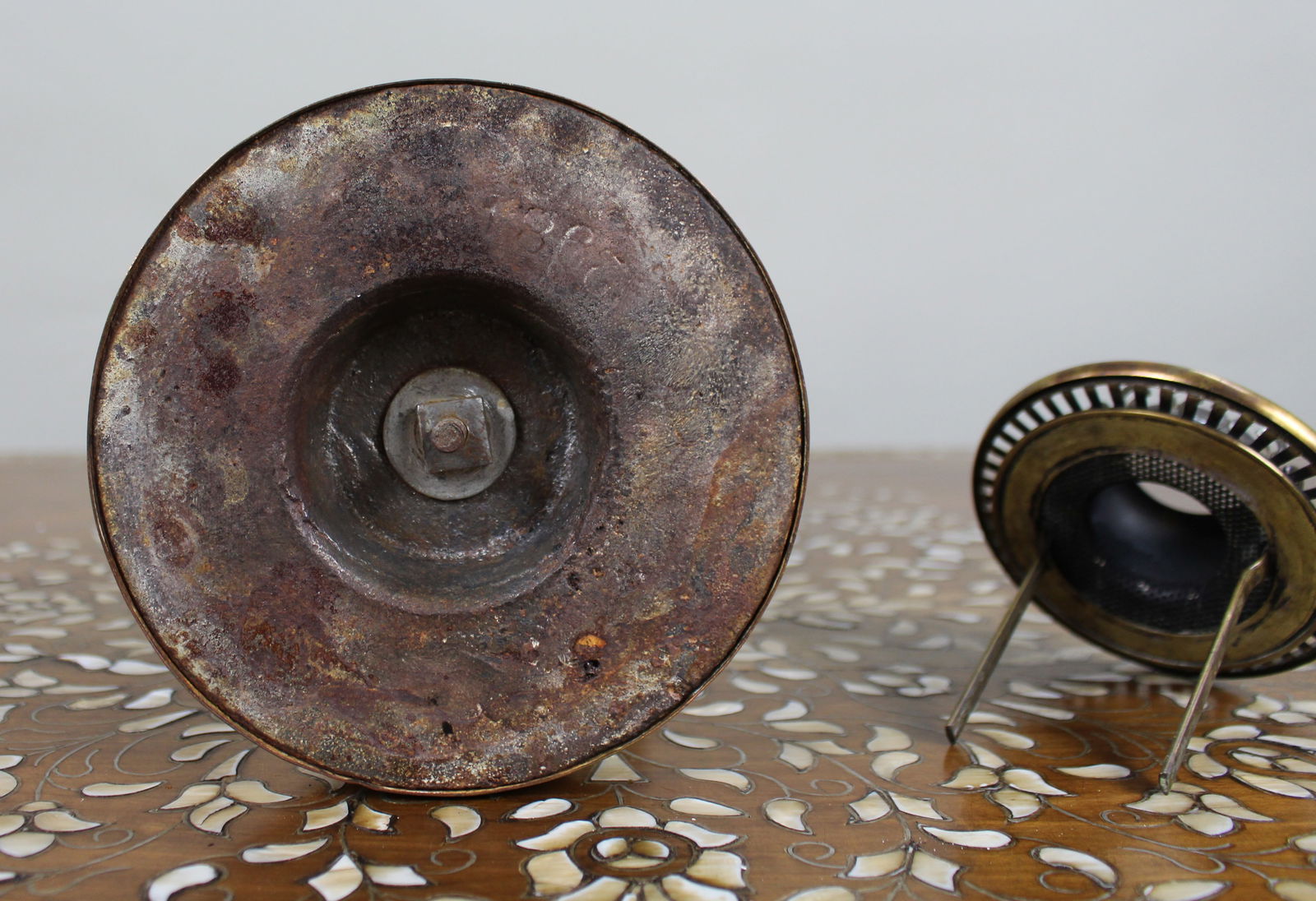 Antique English Brass Oil Lamp - 7