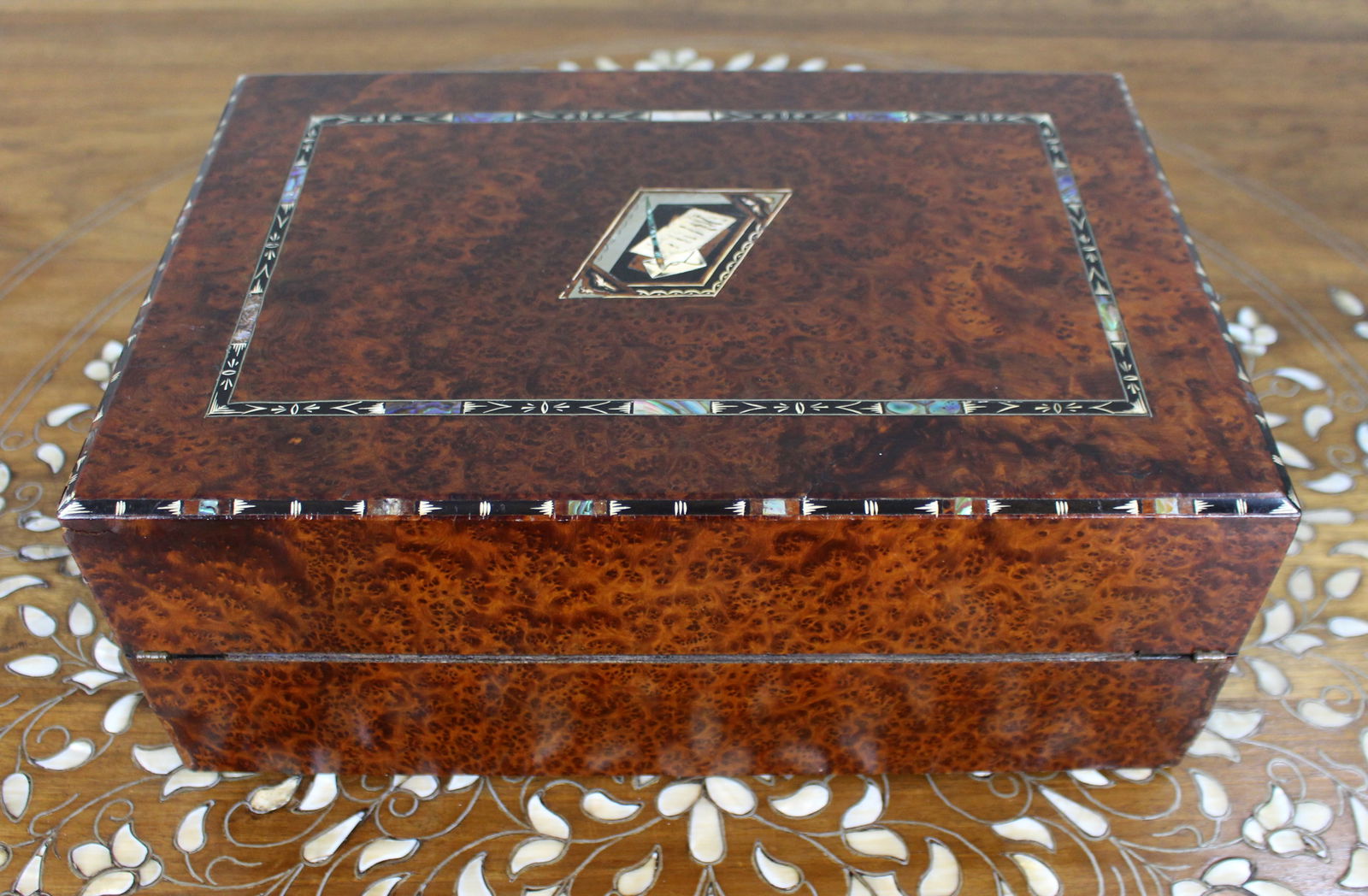 Antique Regency Amboyna & Mother-of-Pearl Inlaid Writing Slope, c.1830 - 5