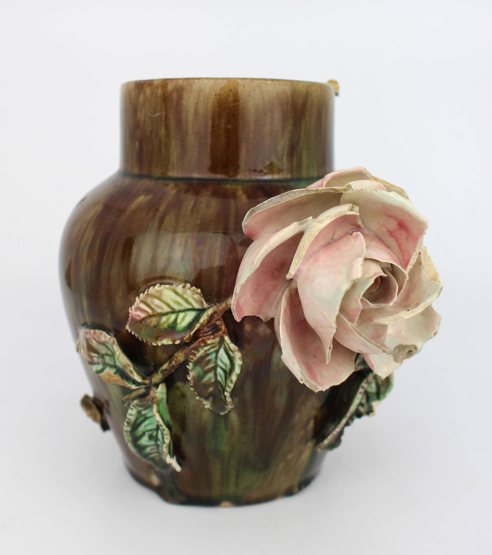 Set of 3 Decorative Victorian Floral Pottery Vases - 8