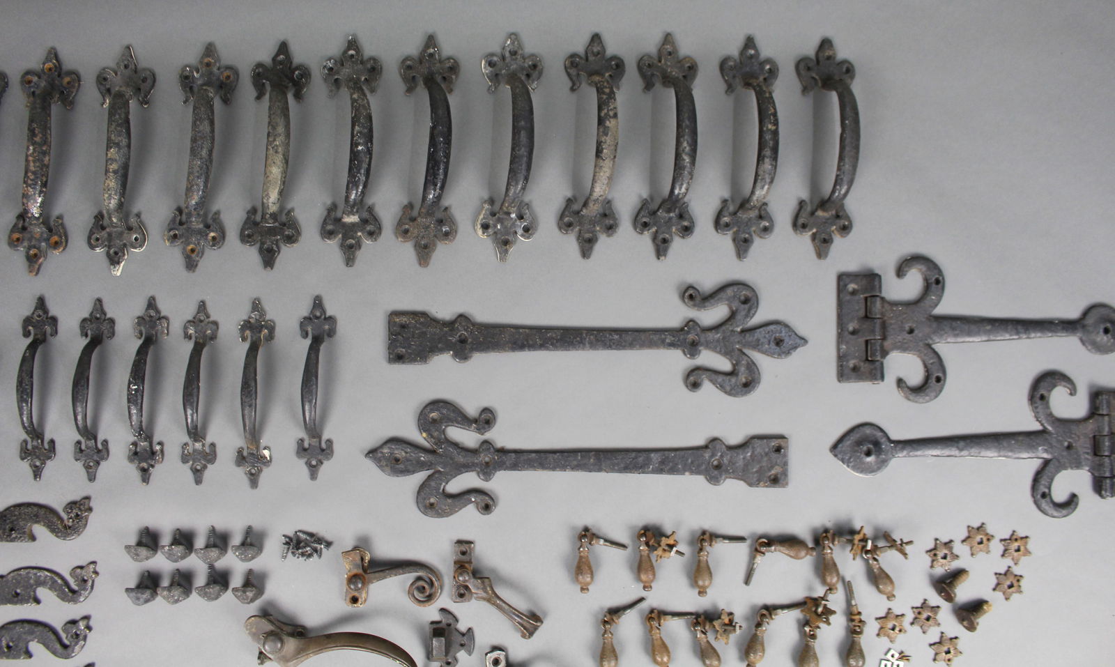 Collection of Antique Architectural Ironmongery - 3