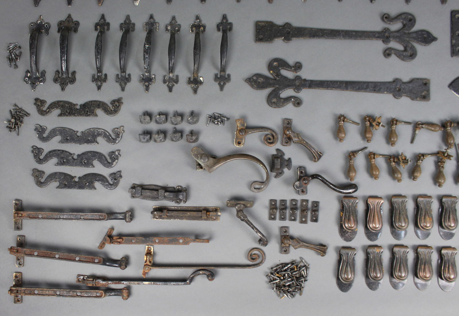 Collection of Antique Architectural Ironmongery - 4
