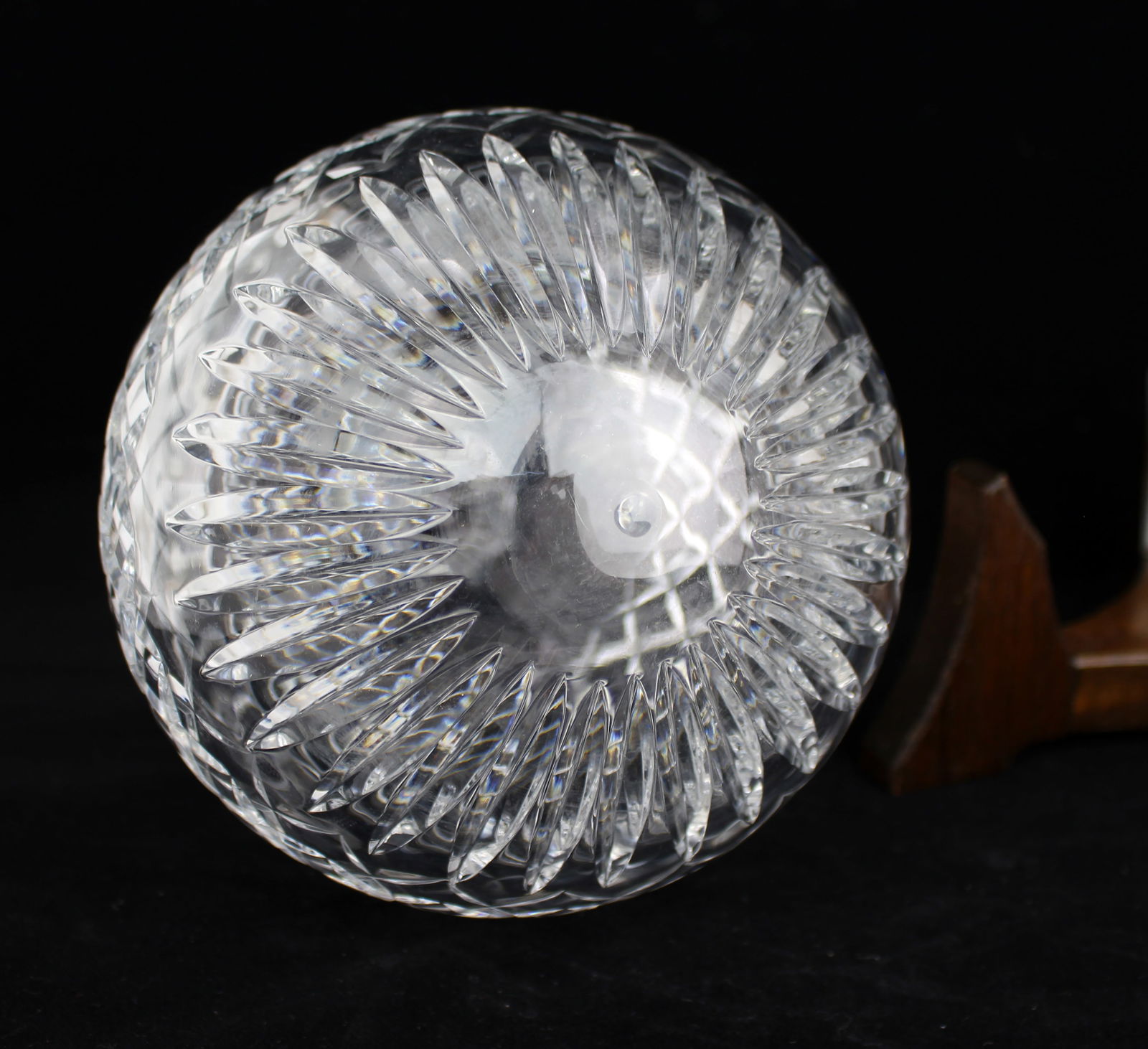 Fine Vintage Crystal Hogget Decanter on Stand - 6