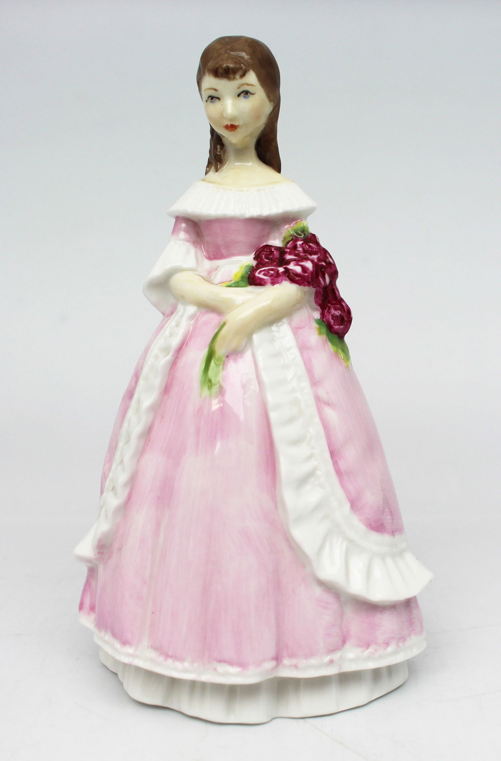 Royal Worcester Figurine Modesty: Title: Royal Worcester Figurine Modesty Description: Royal Worcester Figurine Modesty Late 20th century vintage Royal Worcester, c.1980 Height: 15 cm First quality black factory stamp to the