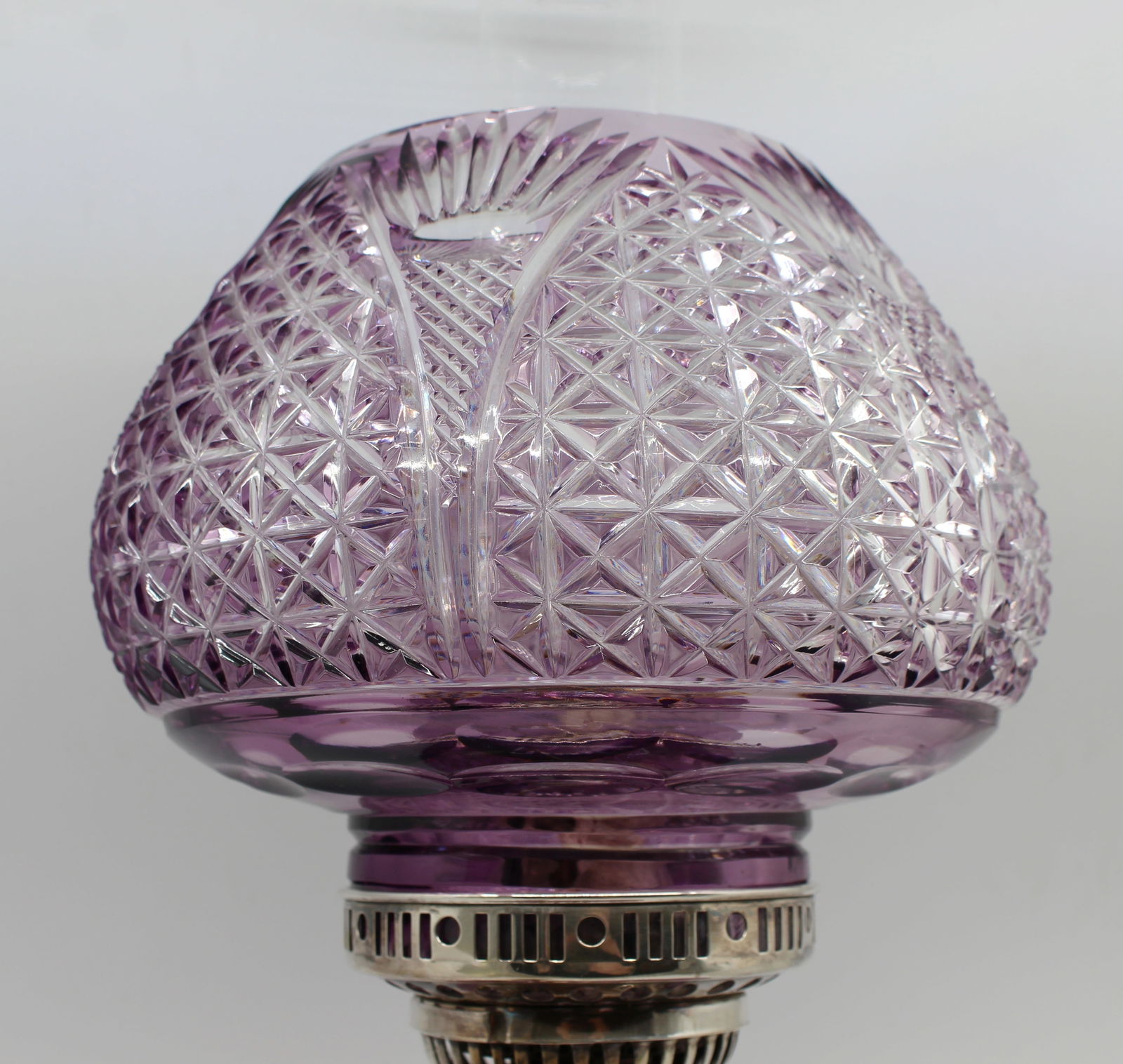 Fine Stourbridge Amethyst Overlay Crystal Oil Lamp - 14