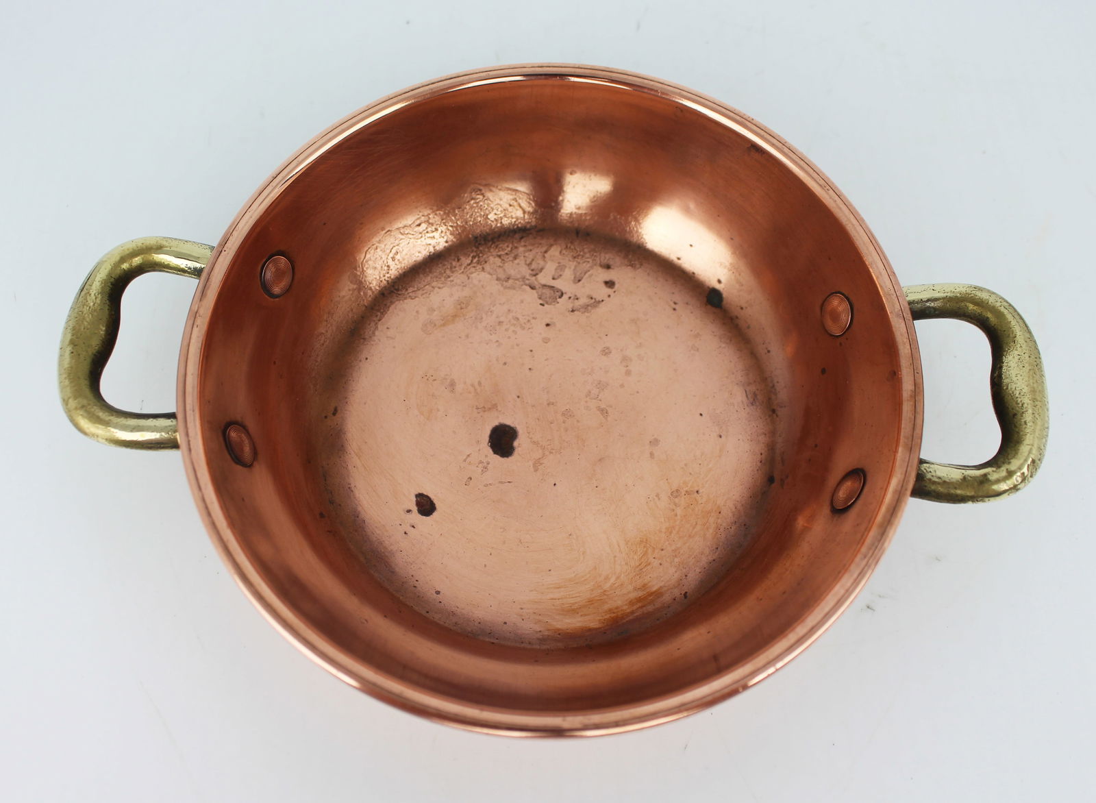 Small Antique Georgian Two Handled Copper Dish (1 of 3)
