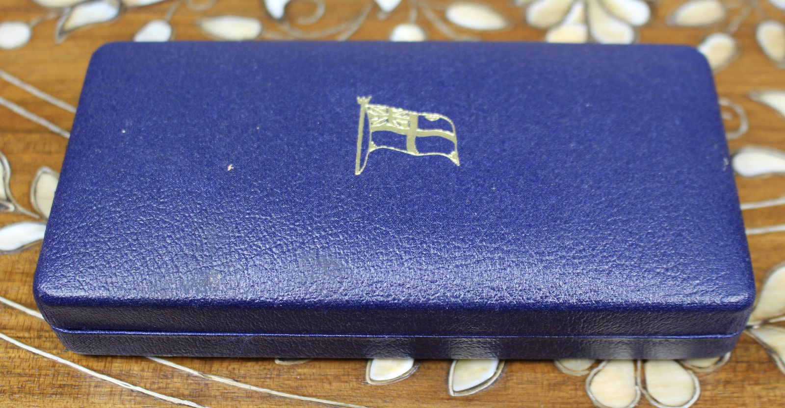 Cased Traditional Royal Navy Blazer Buttons – HMS Ark Royal, 1987 - 5